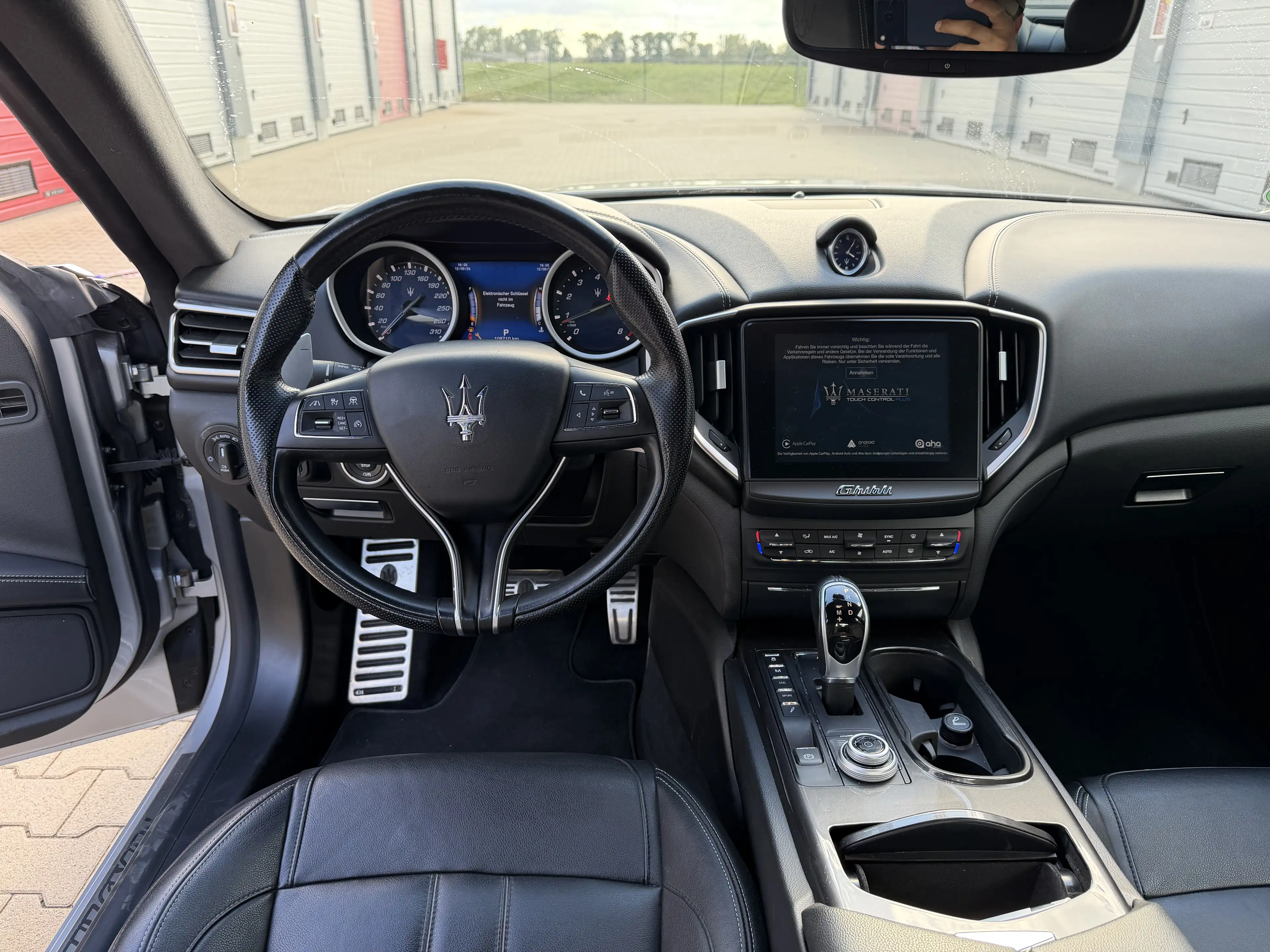 Maserati Ghibli Grand Sport+Softclose+LED+*Deutsches Fahrzeug* — photo 8
