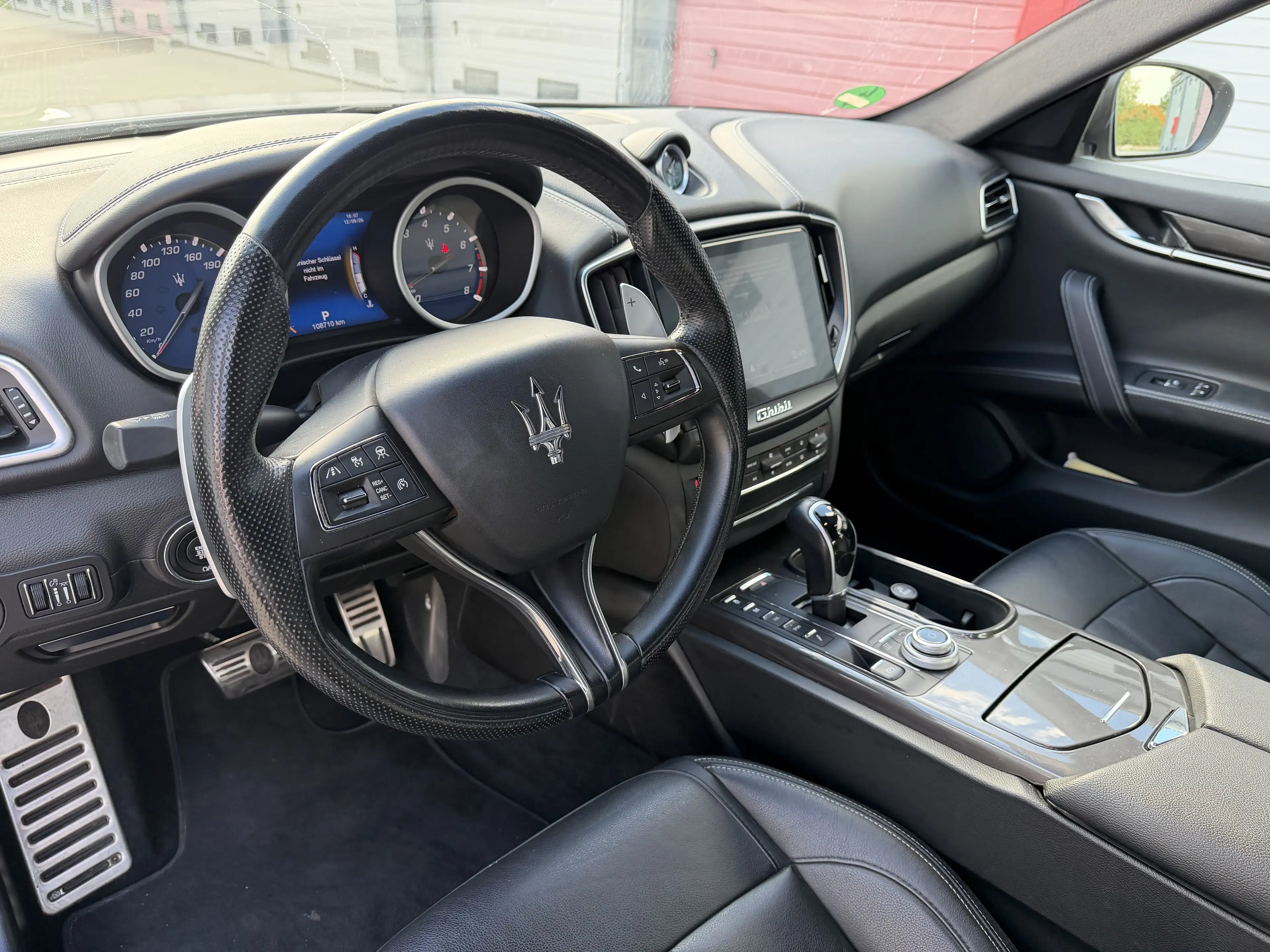 Maserati Ghibli Grand Sport+Softclose+LED+*Deutsches Fahrzeug* — photo 13