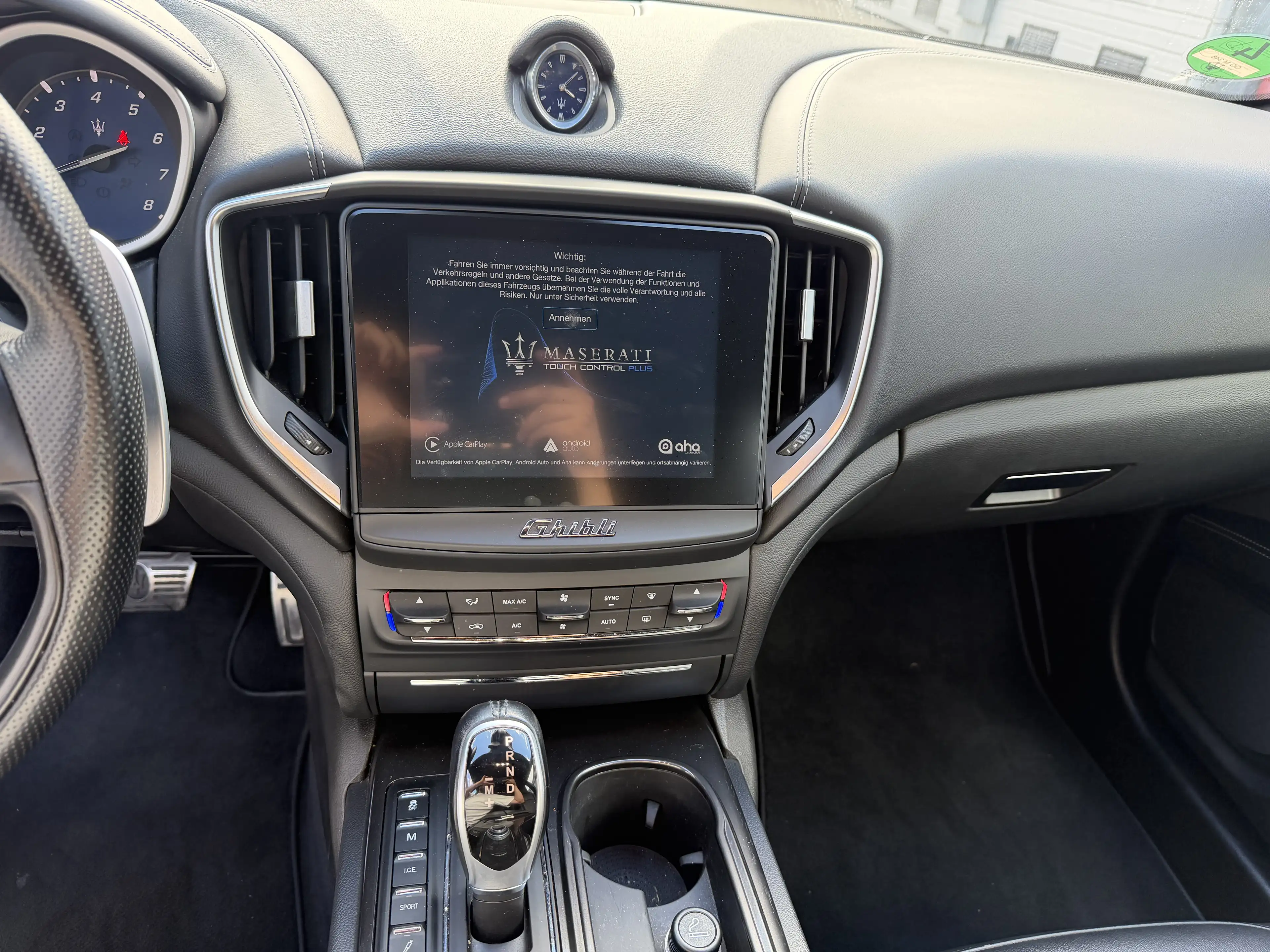 Maserati Ghibli Grand Sport+Softclose+LED+*Deutsches Fahrzeug* — photo 14