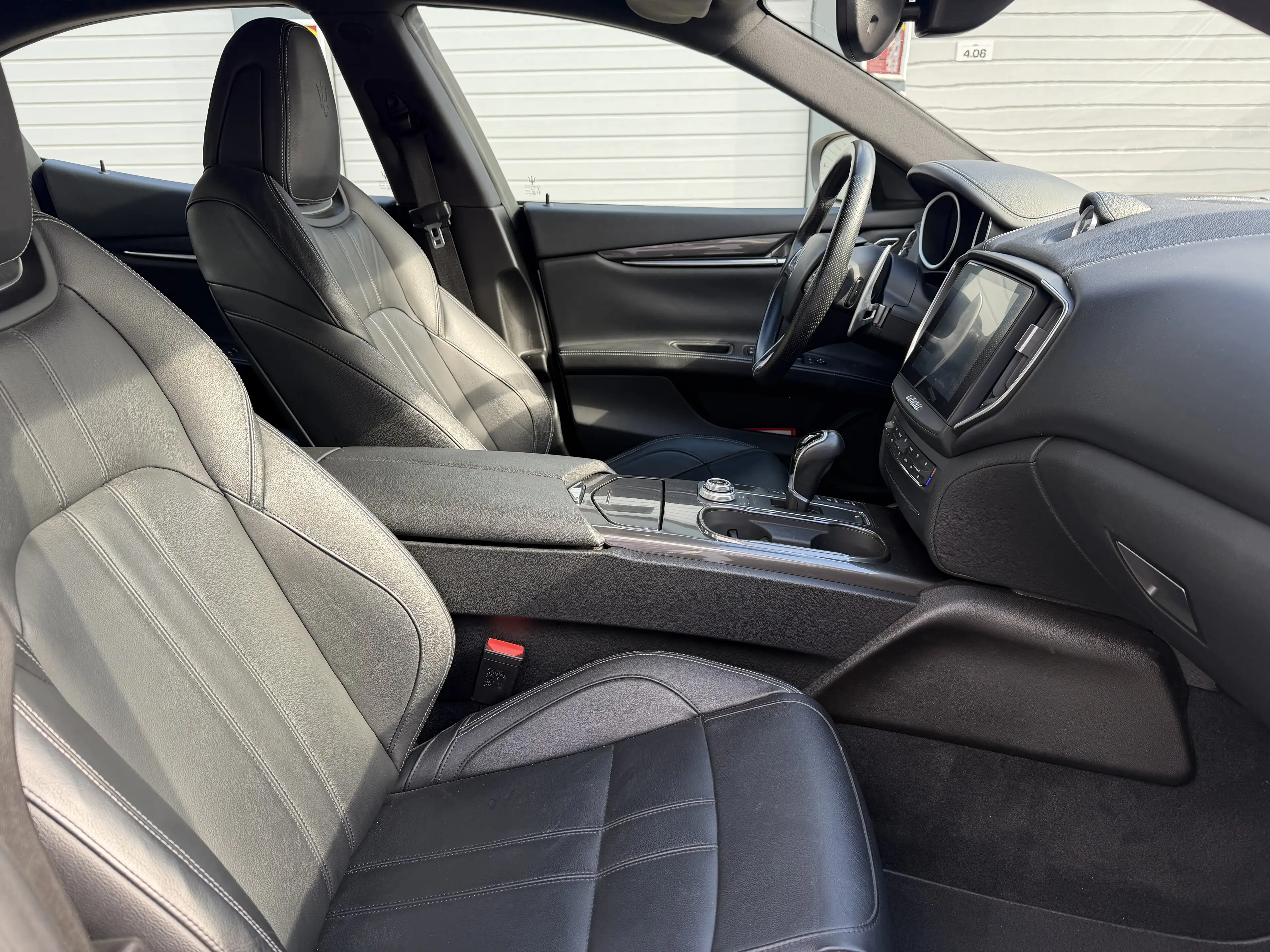 Maserati Ghibli Grand Sport+Softclose+LED+*Deutsches Fahrzeug* — photo 9