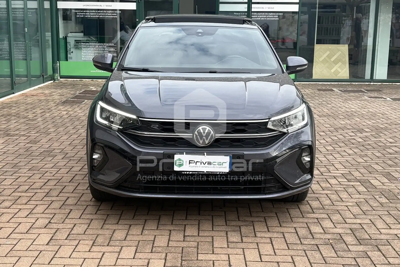 Volkswagen Taigo Taigo 1.0 TSI 110 CV R-Line Silber - 2