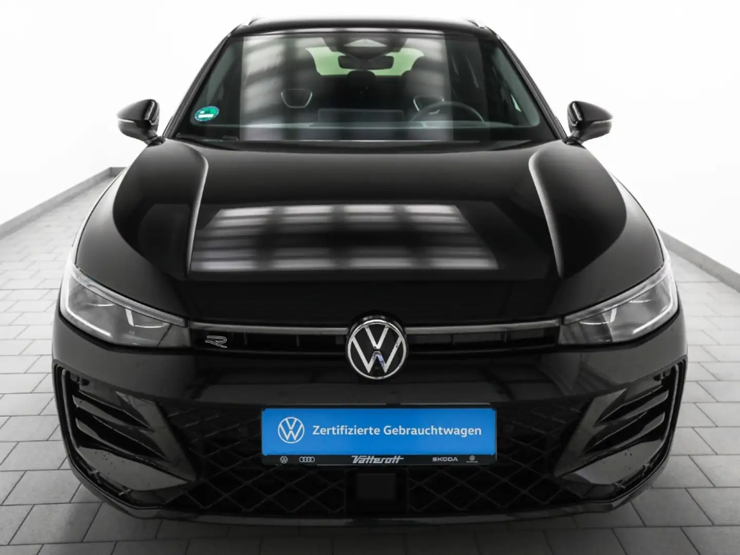 Volkswagen Passat Variant 2.0 TDI DSG R-Line Navi AHK Schwarz - 2