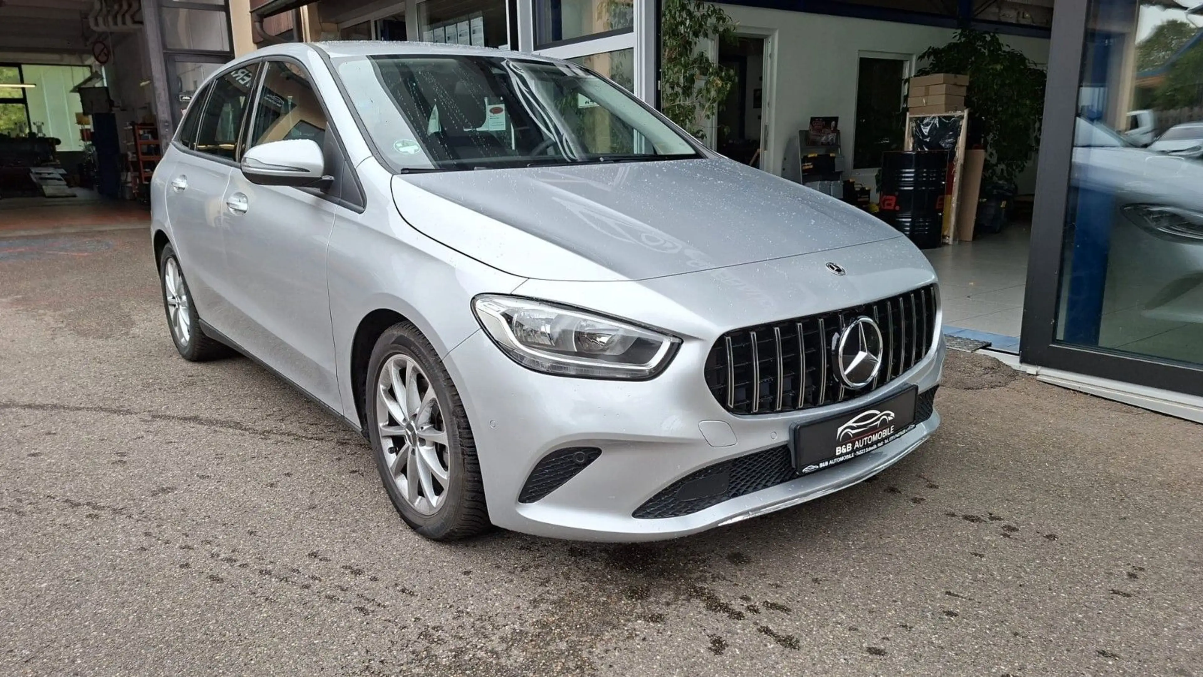 Mercedes-Benz B 180 d KLIMA, ALU, LEDER, PDC, NAVI, DAB — photo 6