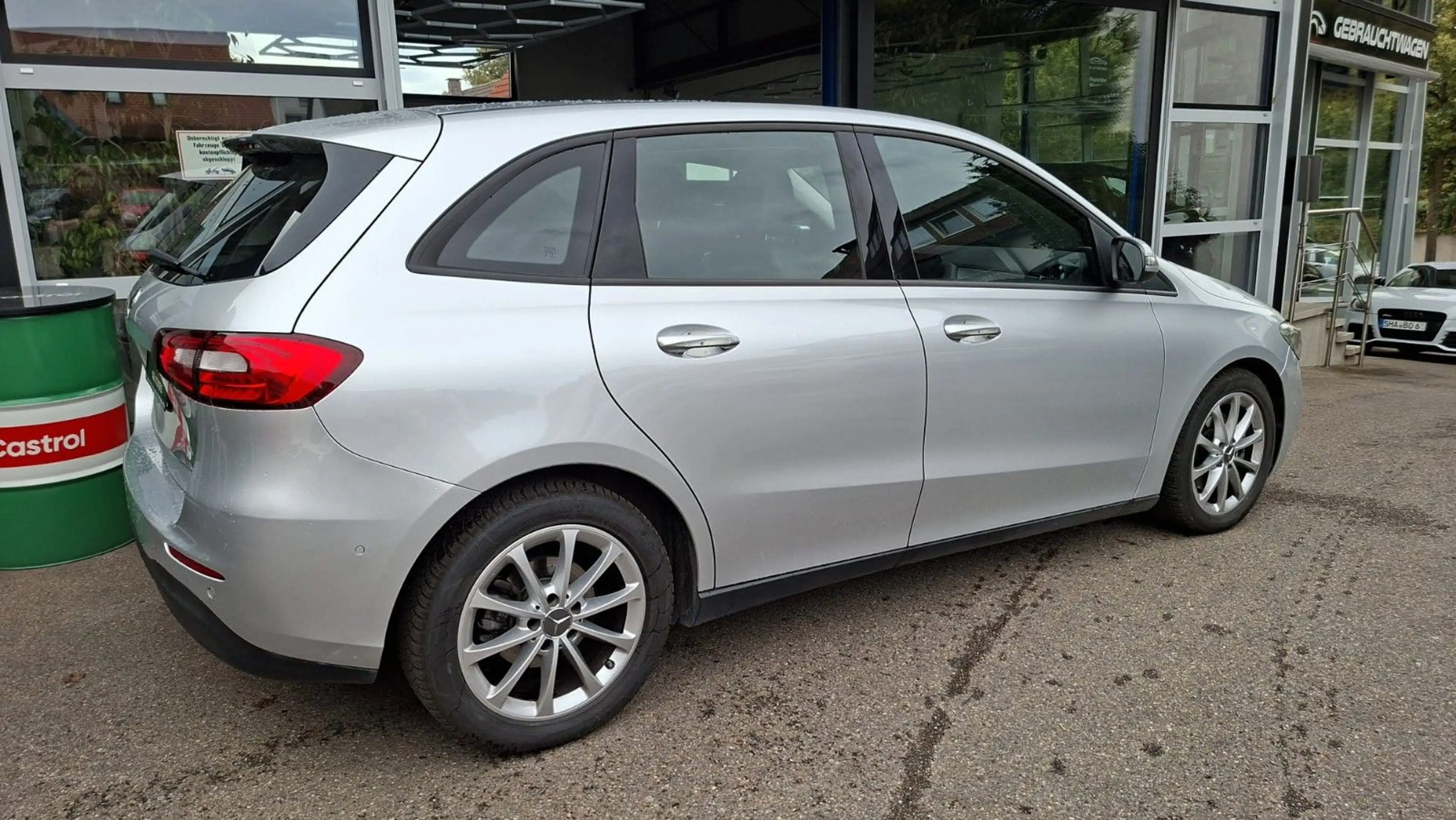 Mercedes-Benz B 180 d KLIMA, ALU, LEDER, PDC, NAVI, DAB — photo 9