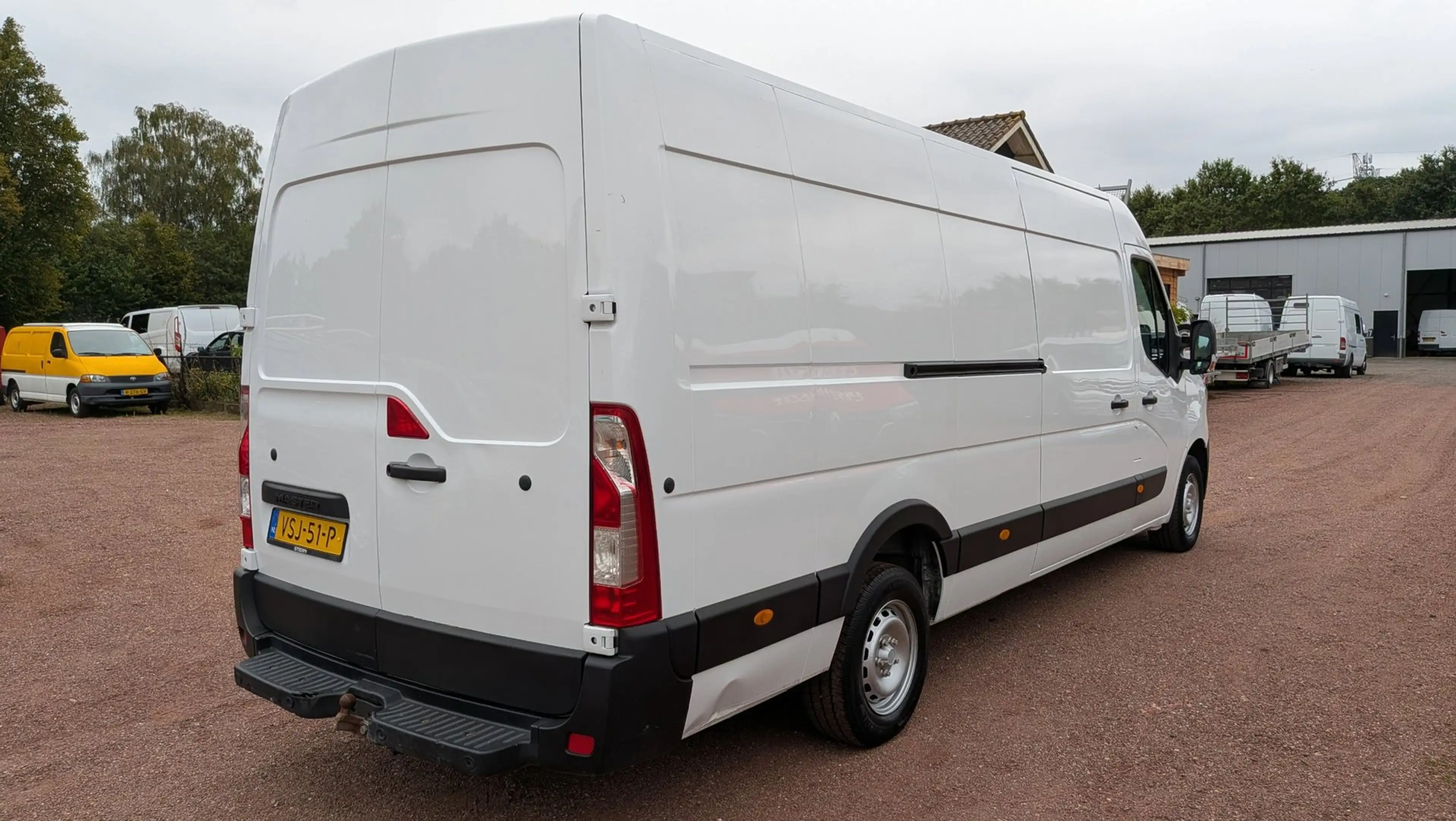 Renault Master T35 2.3 dCi 165PK L4H2 EL Energy Comfort — photo 13
