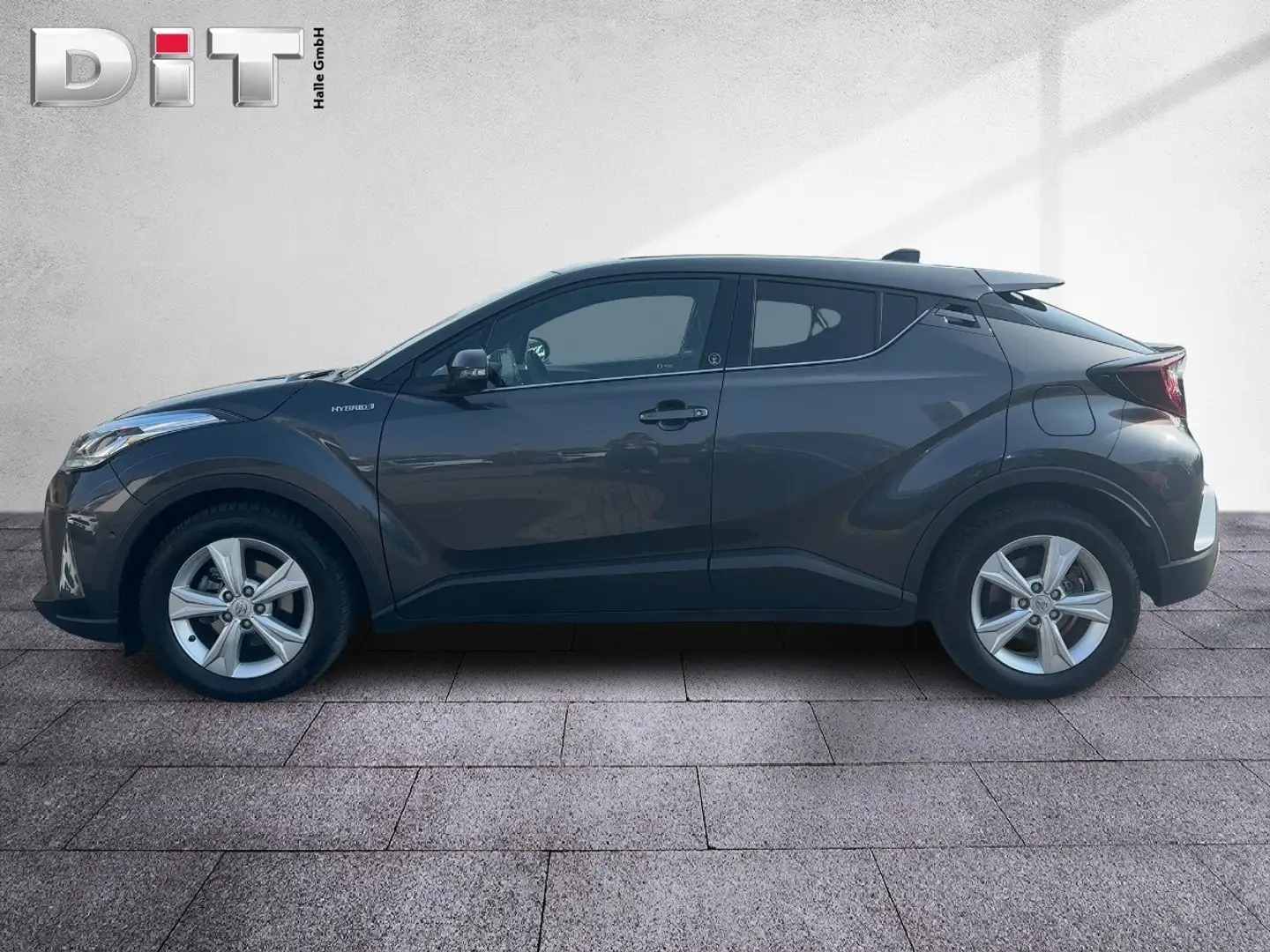 Toyota C-HR 2.0 Team D Klima Kamera Sitzhzg Navi siva - 2