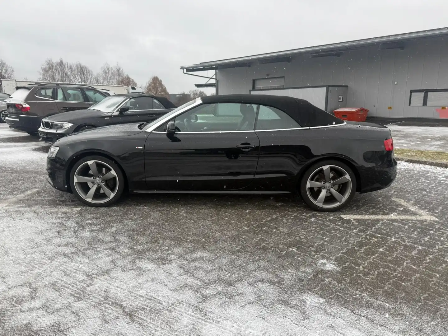 Audi A5 Cabriolet 2.0 TFSI *S LINE*XENON*ROTOR* Schwarz - 2