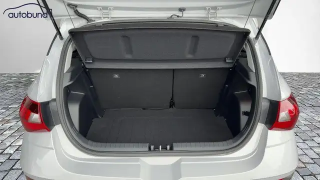 Hyundai I20 view 8