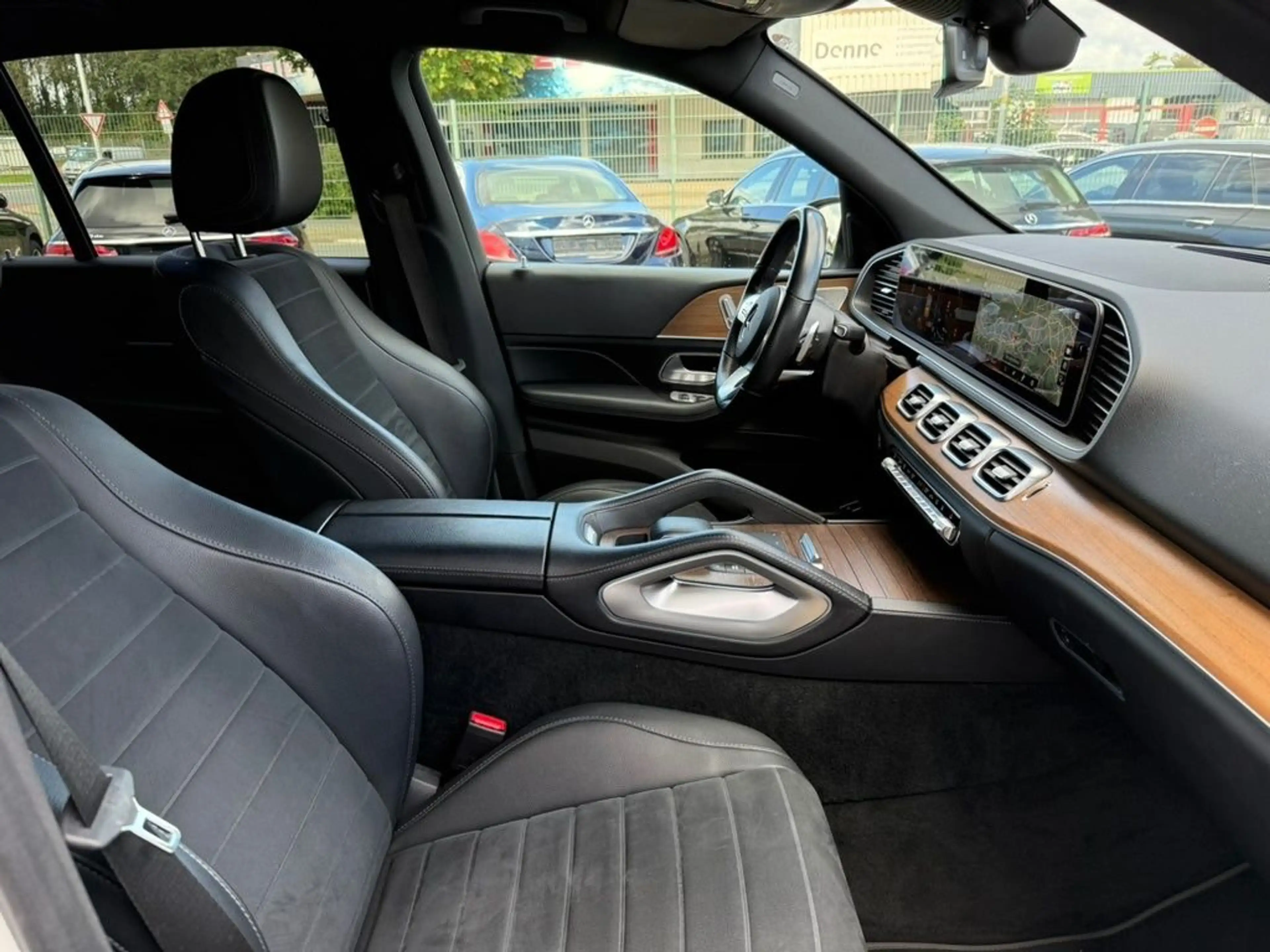 Mercedes-Benz GLE 350 de 4M AMG Line Night Paket Kam LED AHK — photo 9