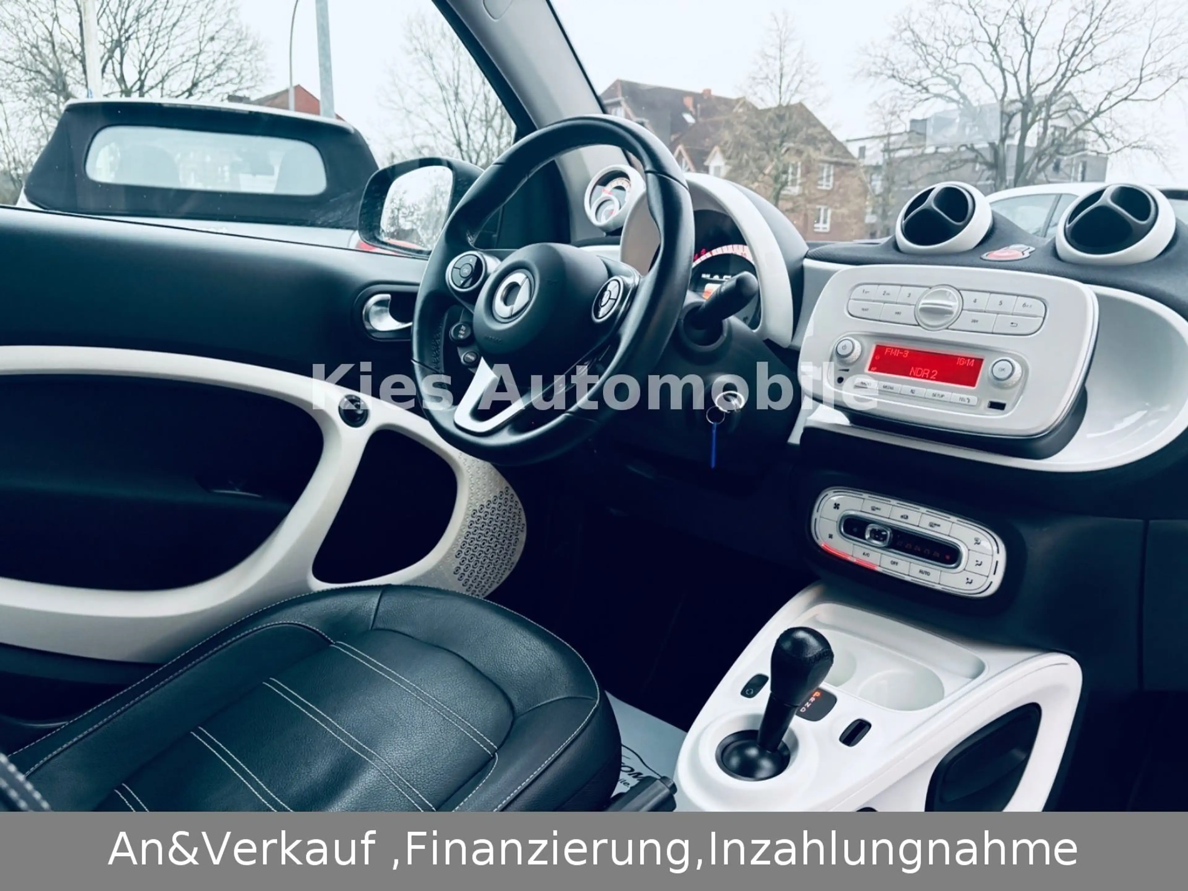 smart forTwo Prime AUTOM/PANO/LEDER/SITZH/KLIMA/TÜV — photo 10