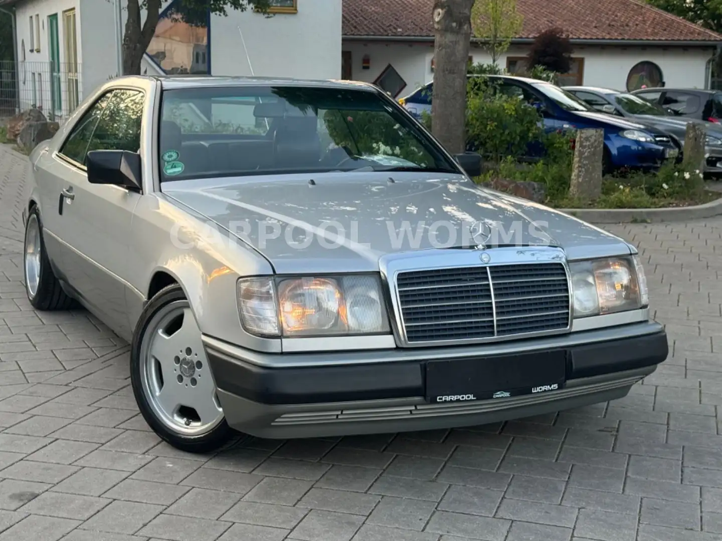 Mercedes-Benz CE 300 Coupe AUTOMATIK+17"MONOBLOCK+LEDER+KLIMA Grijs - 1