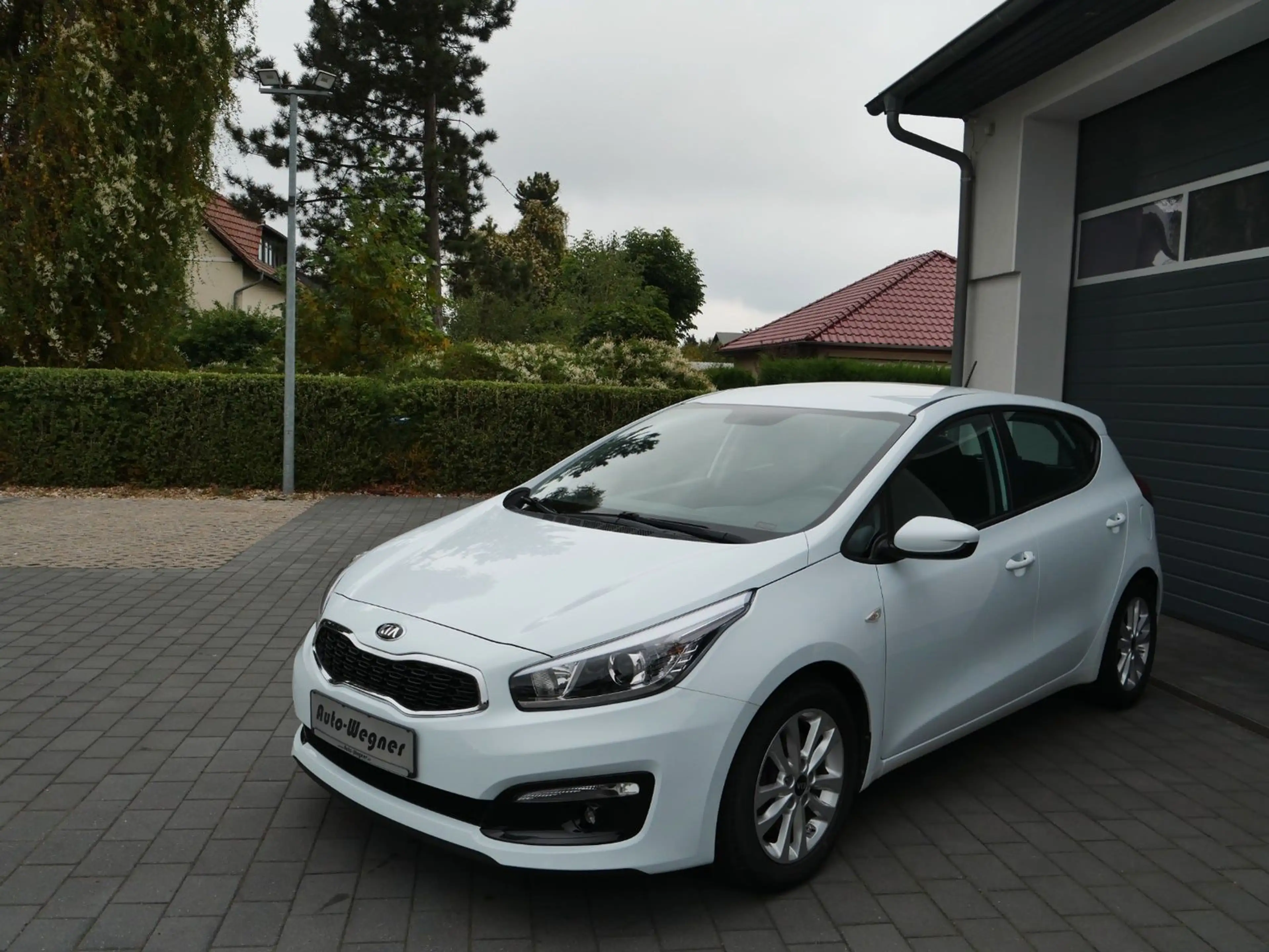 Kia Ceed / cee'd — photo 8