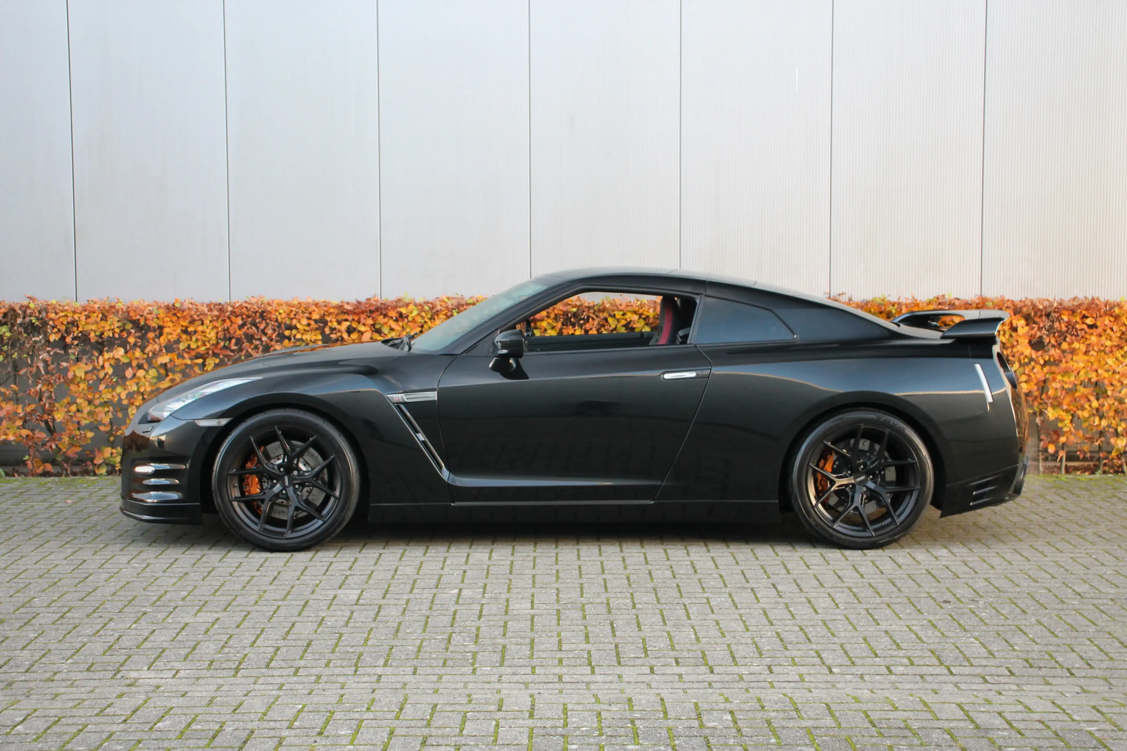 Nissan GT-R 3.8 V6 1100PK Black Edition — photo 9