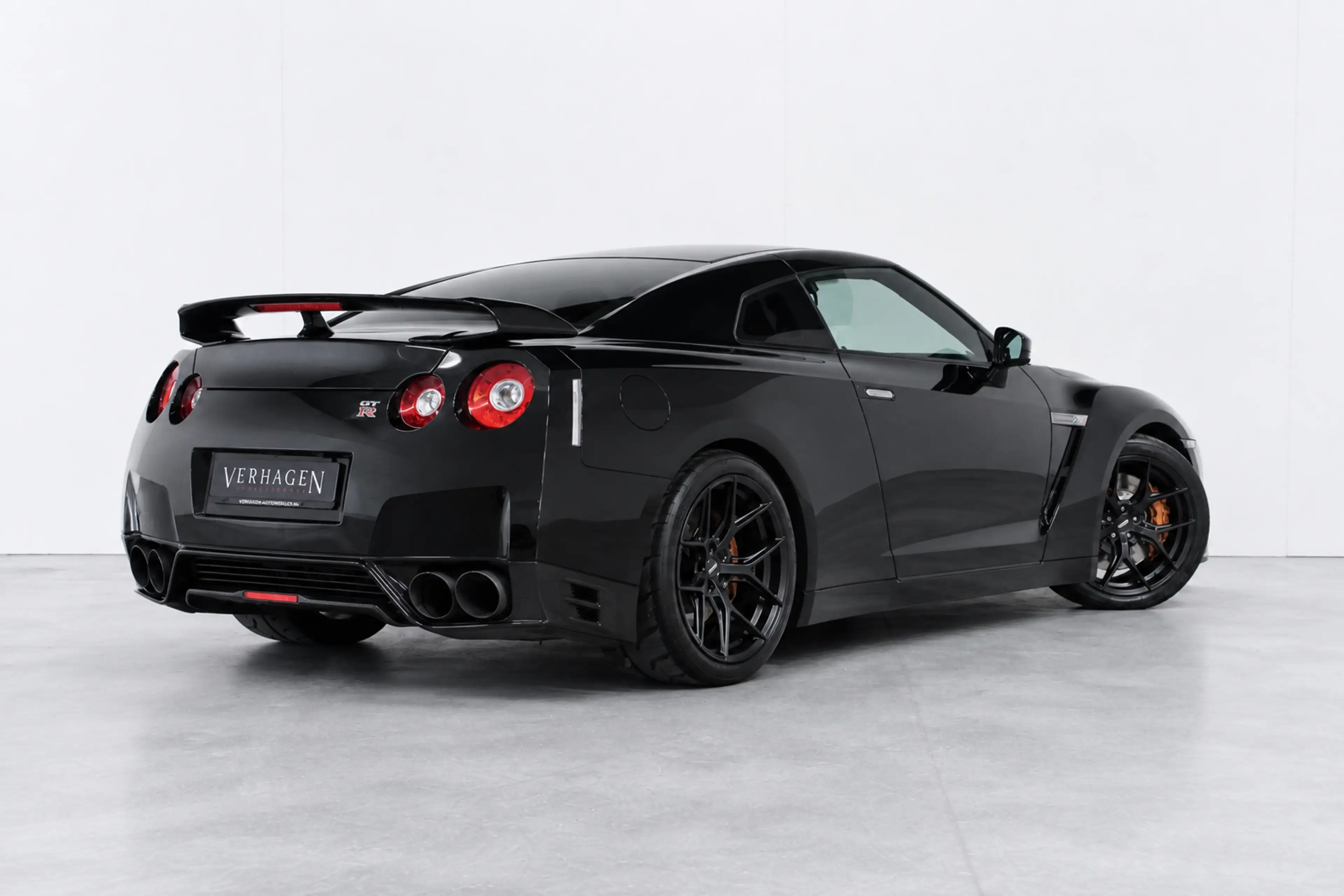Nissan GT-R 3.8 V6 1100PK Black Edition — photo 5
