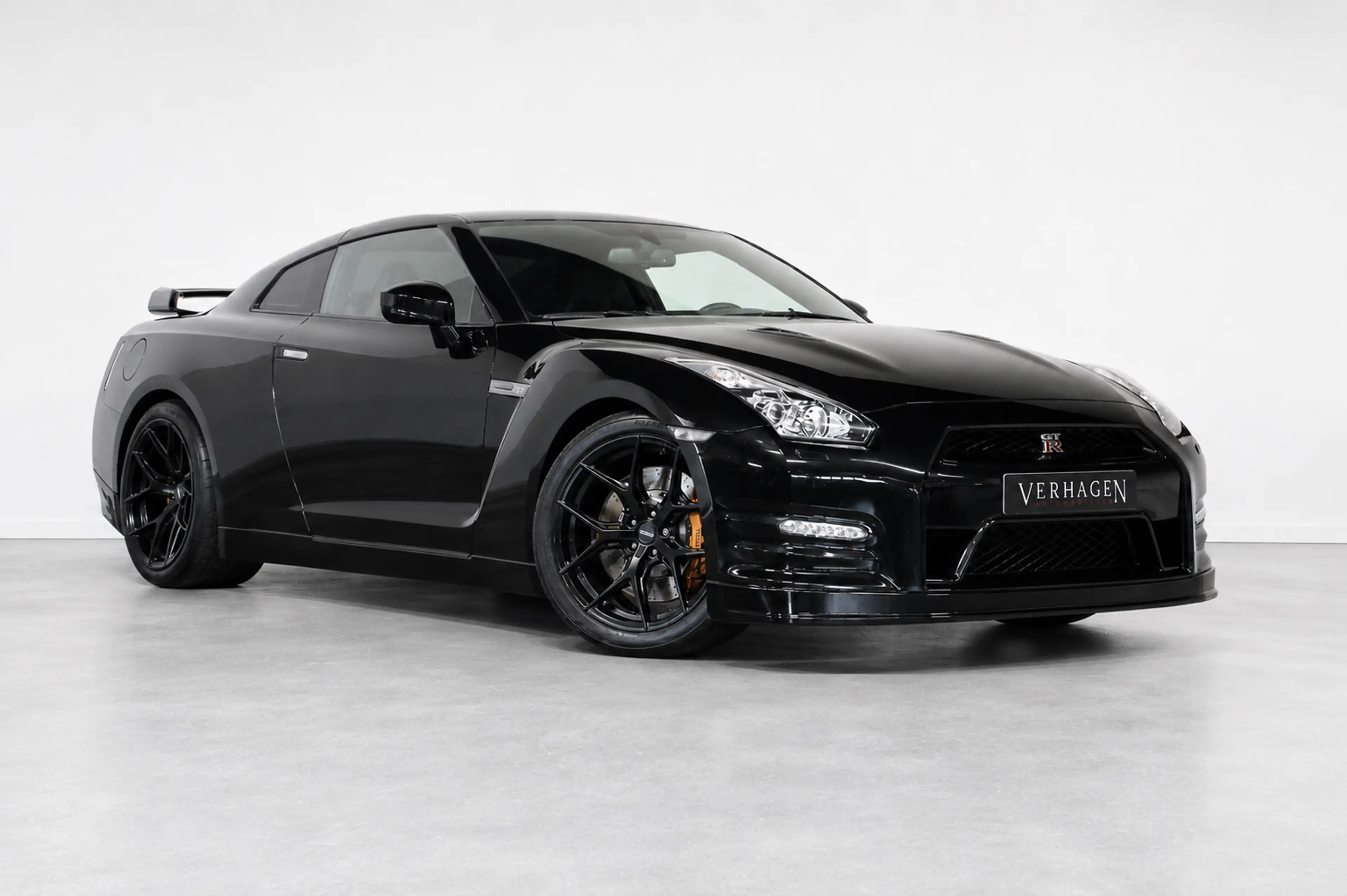 Nissan GT-R 3.8 V6 1100PK Black Edition — photo 2