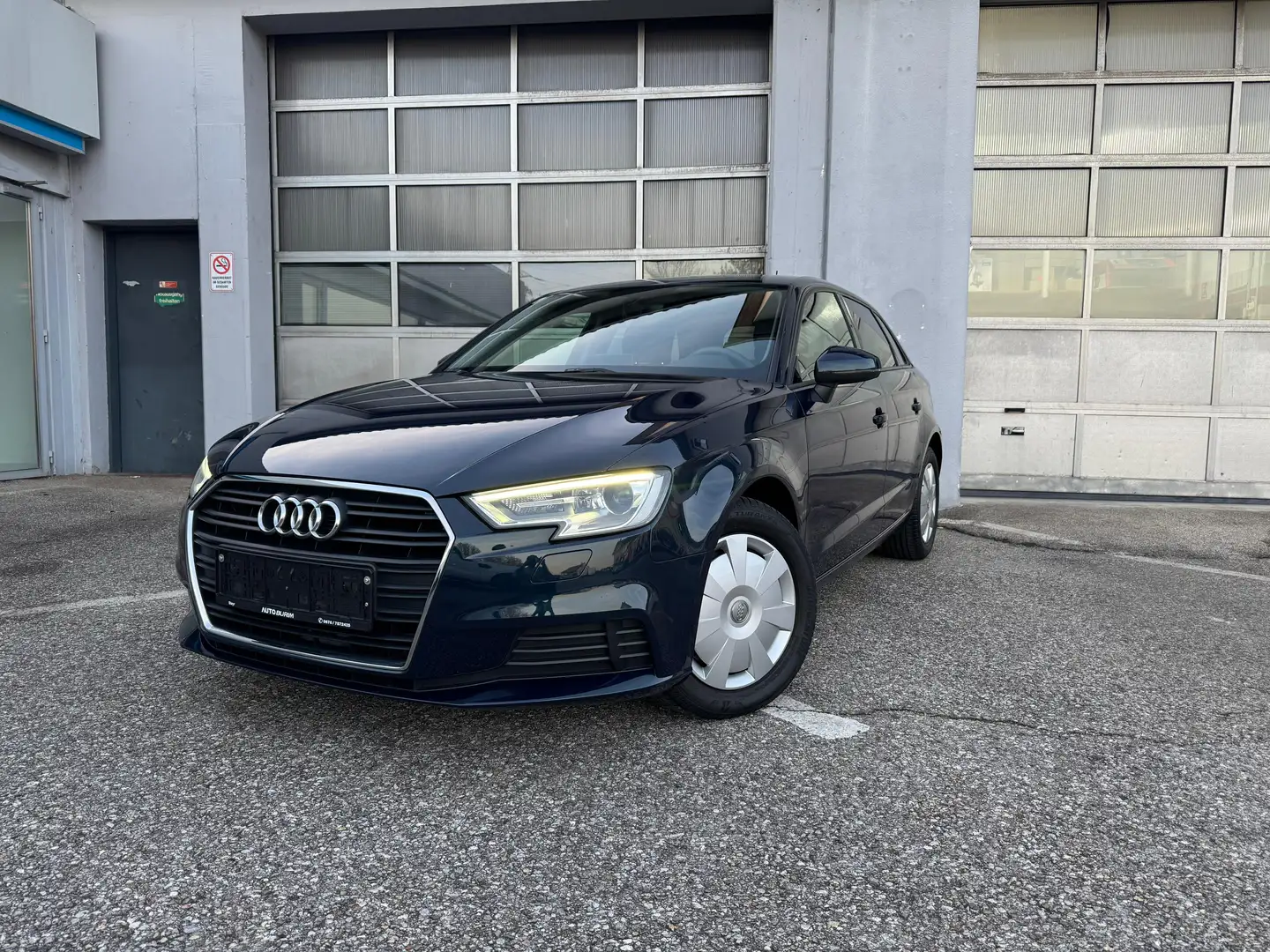 Audi A3 30 TDI/Erstbesitz/Bluetooth/Einparkhilfe Blau - 2