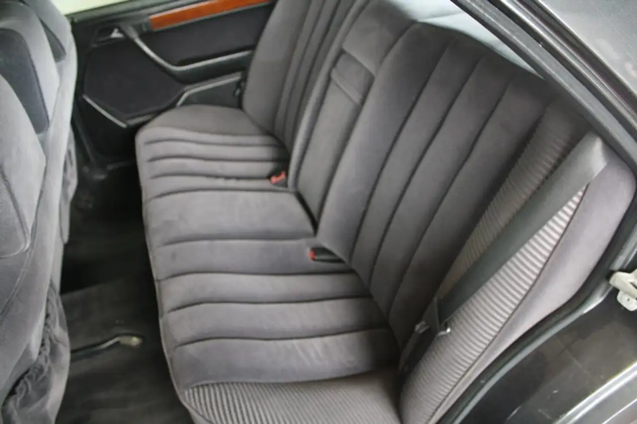 Mercedes-Benz E 260 260 LIMOUSINE CG MERCEDES 6 PORTES, foto 8