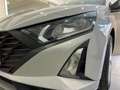 Hyundai i20 1.2 MPI Essence Gris - thumbnail 27