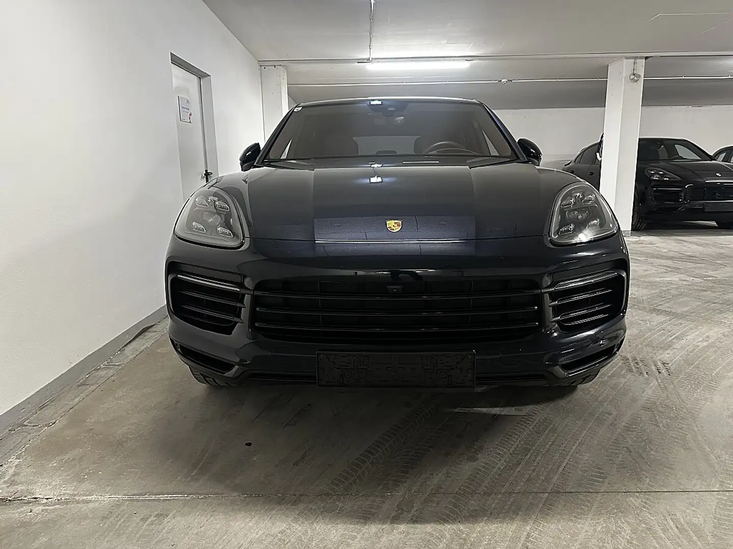 Porsche Cayenne Coupe E-Hybrid Top Ausstattung Blau - 2
