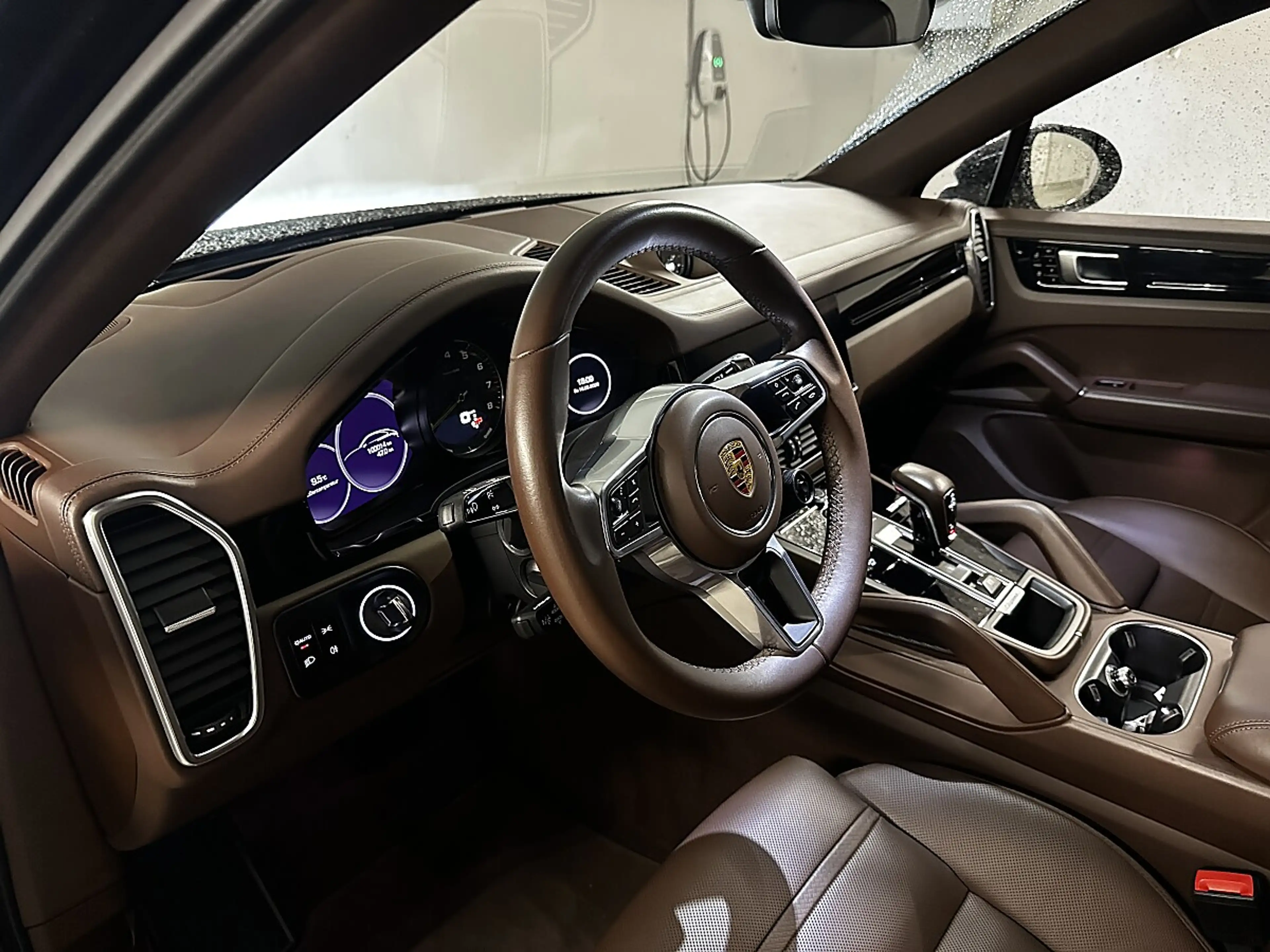Porsche Cayenne Coupe E-Hybrid Top Ausstattung — photo 13