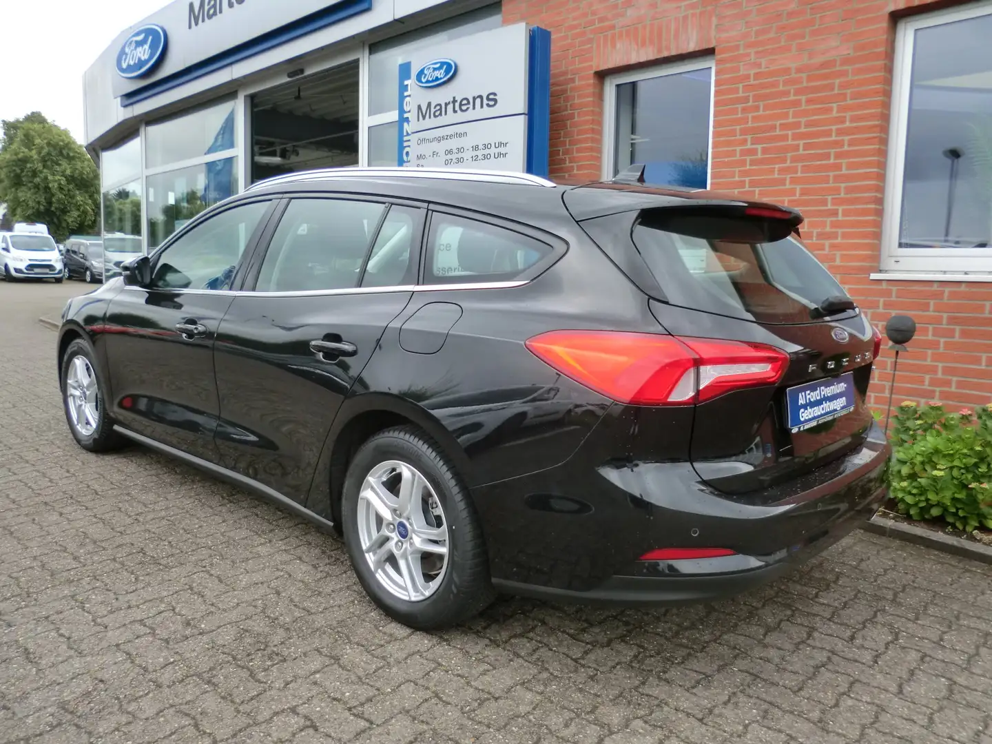 Ford Focus Cool & Connect  | Navi Keyless Go Schwarz - 2