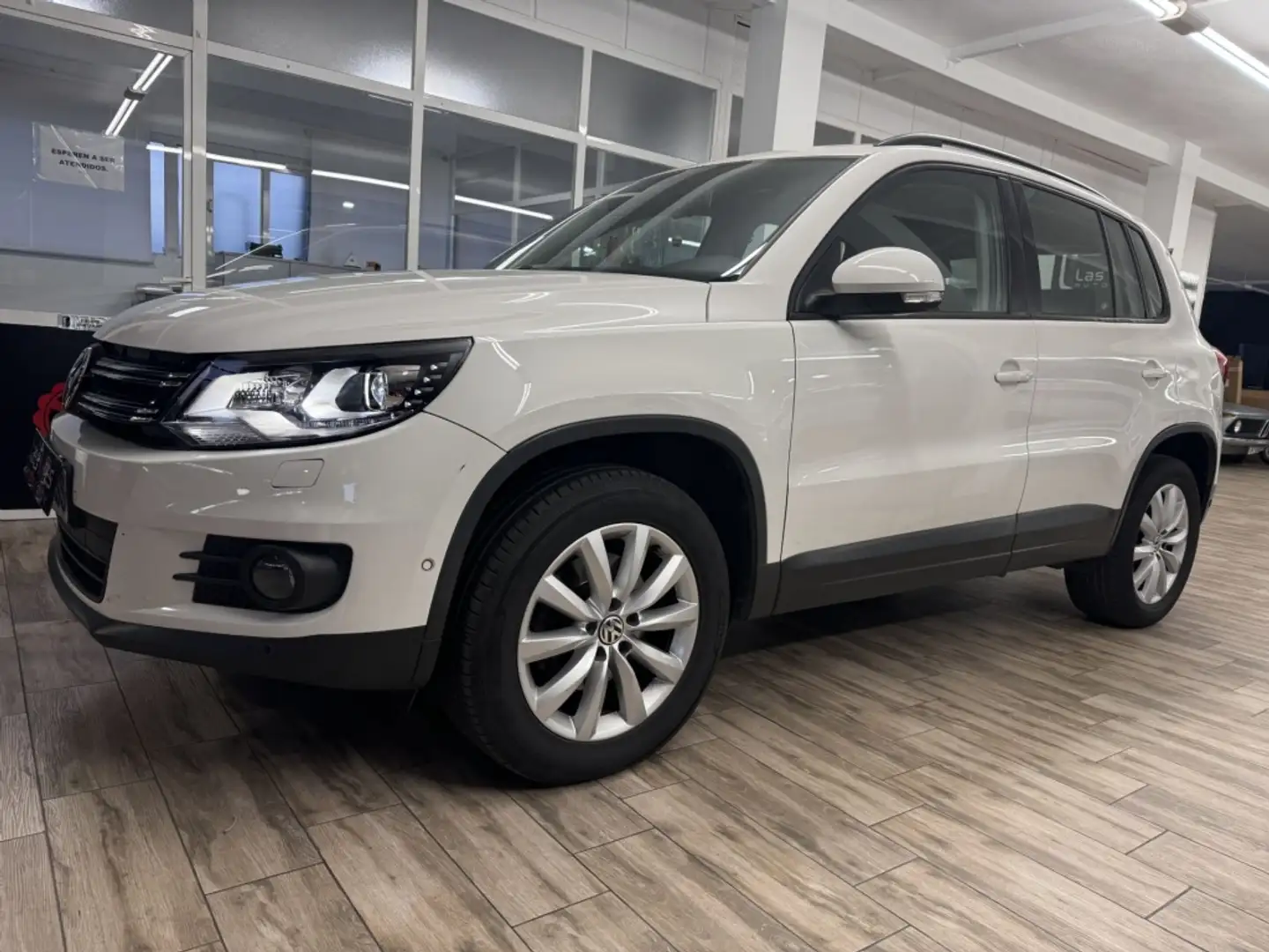 Volkswagen Tiguan 2.0TDI BMT Advance 4x2 110 Blanc - 1