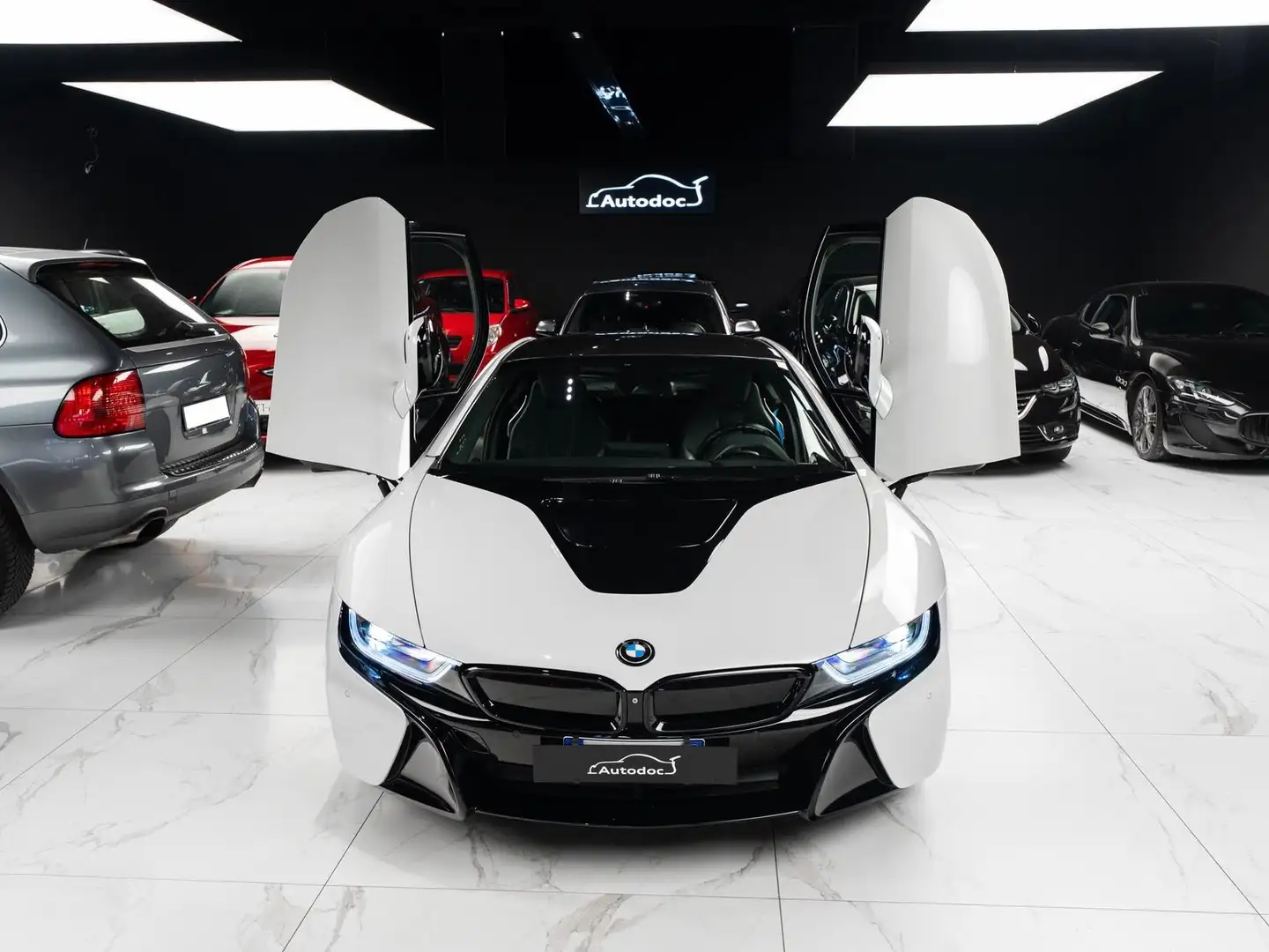 BMW i8 Coupe 1.5 auto BIANCO PERLA TAGLIANDI Blanco - 2