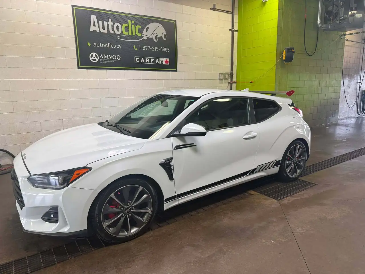 Hyundai VELOSTER снимка Hyundai VELOSTER