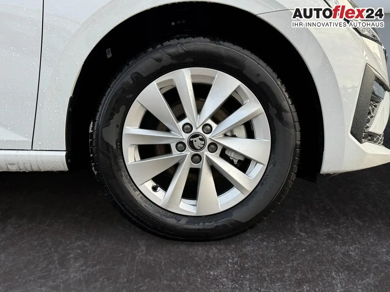 Skoda Scala 1,0 TSI DSG Selection 2Zonenklima 2x Einparkhil..., миниатюра 10