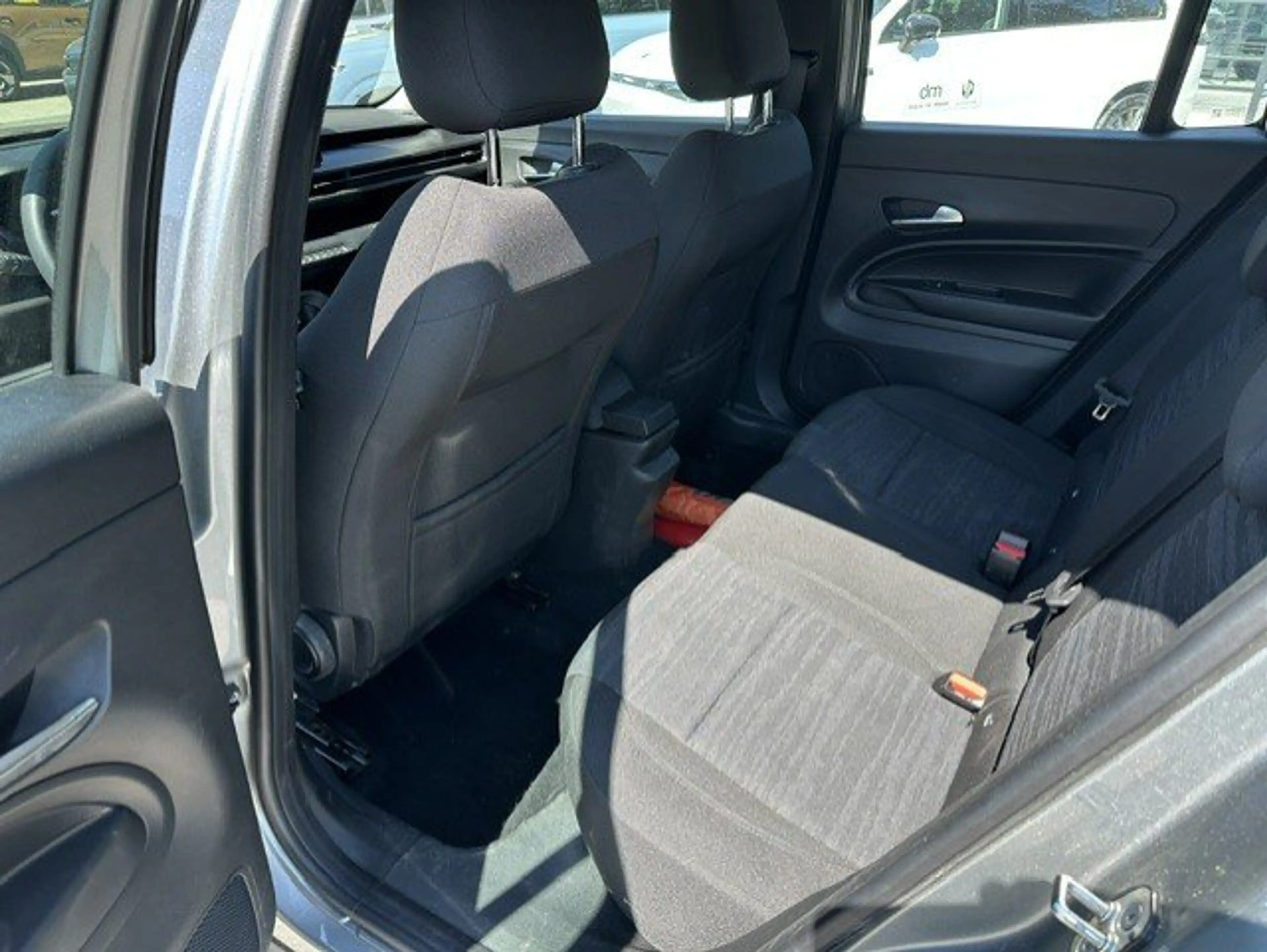 Jeep Avenger JEEP AVENGER 1.2i LONGITUDE 100pk — photo 9