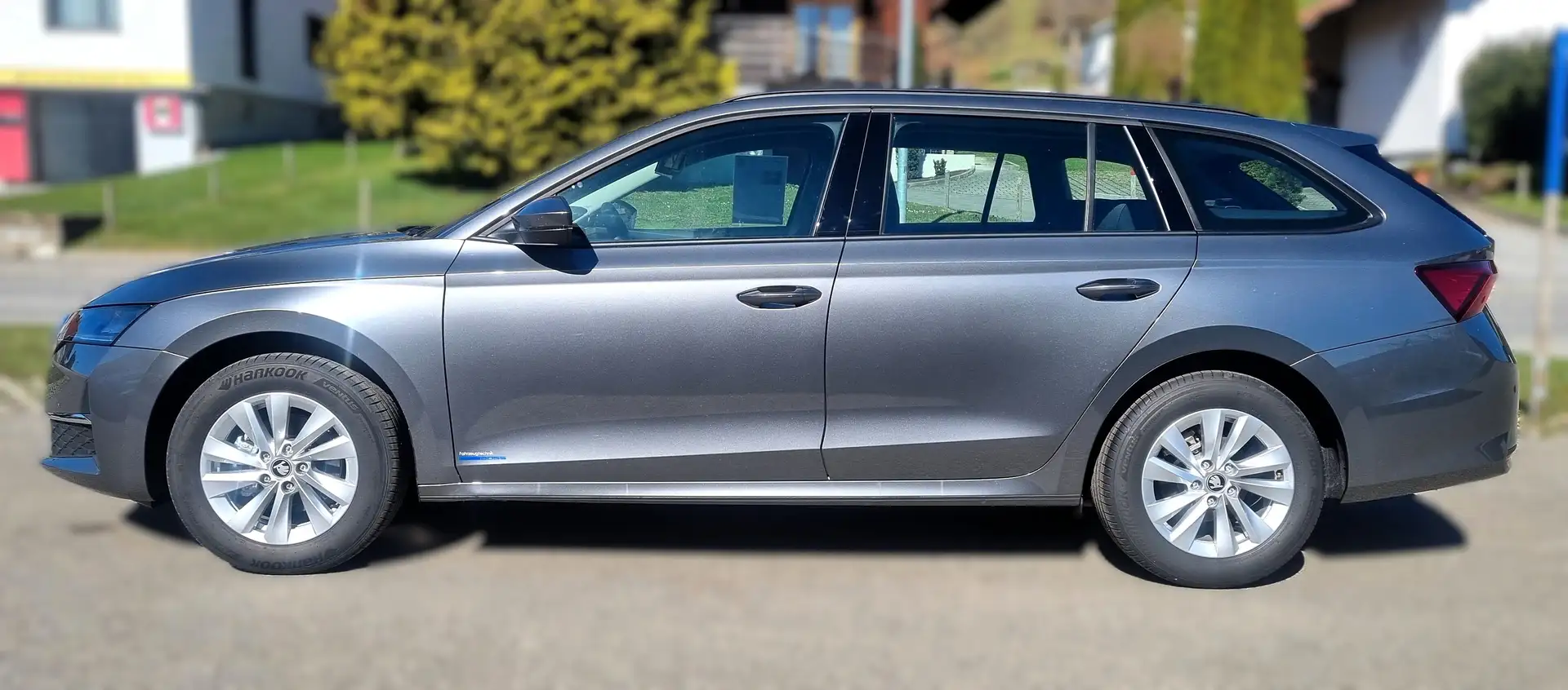 Skoda Octavia 1000€ Reduziert *Automatik * 4 Jahr Garantie - Grau - 2