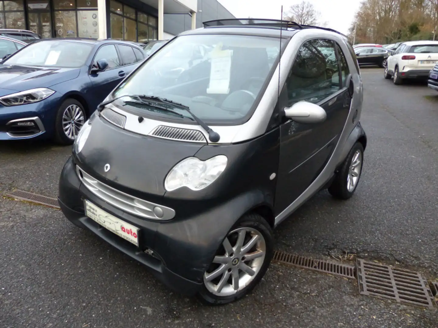 smart forTwo 61CH PURE Gris - 1