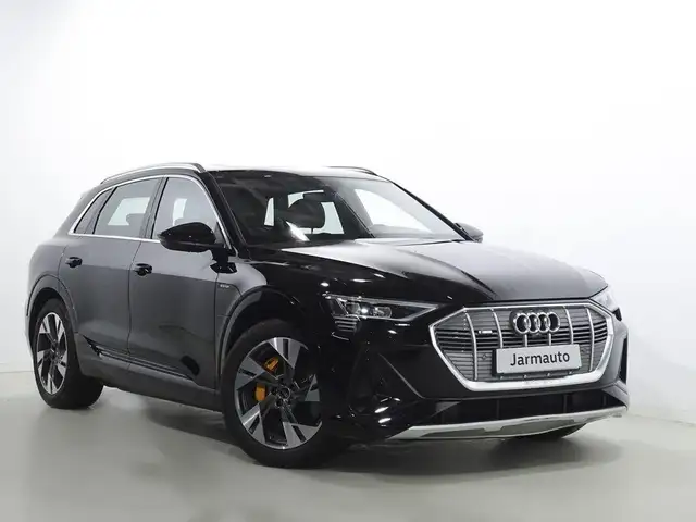 Audi e-tron 55 quattro S line plus