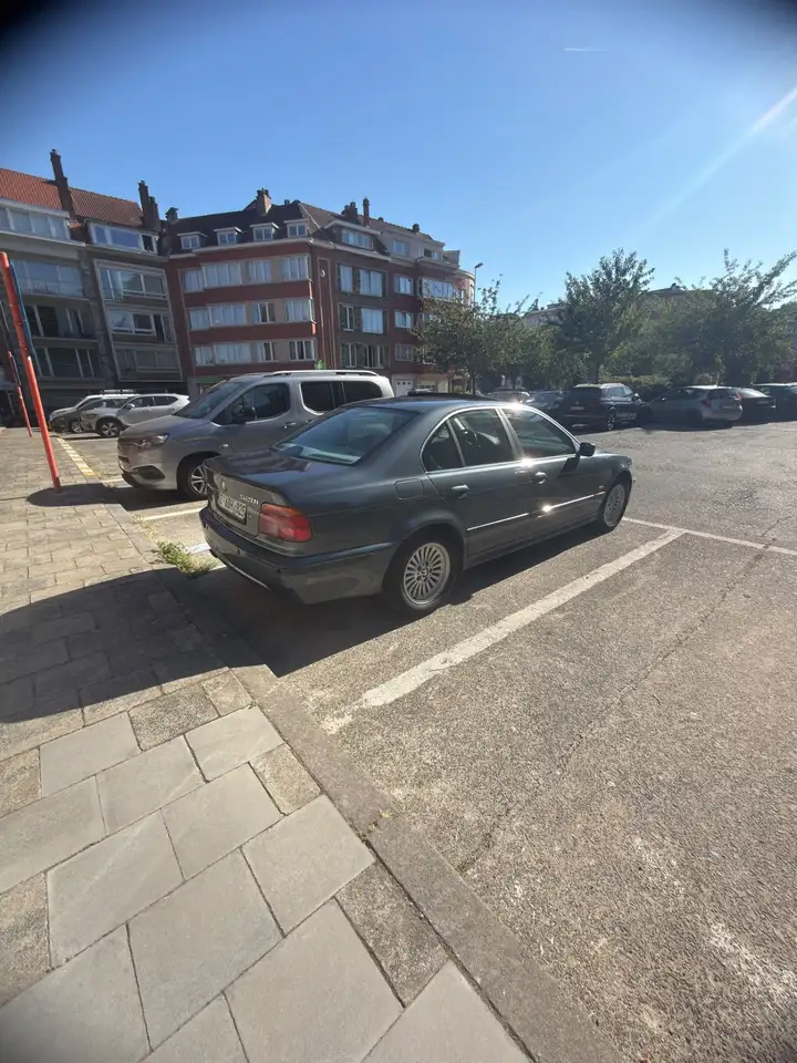 BMW 528i Pack L, foto 2