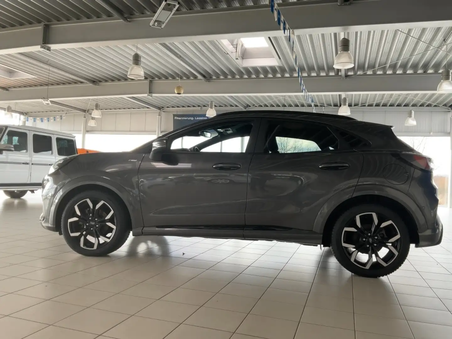 Ford Puma ST-Line X Gris - 2