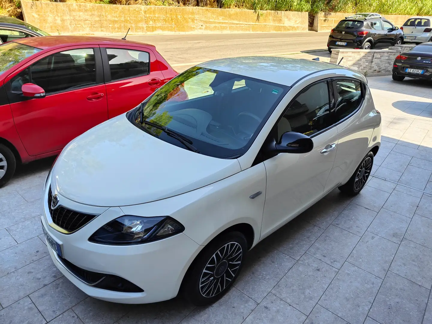 Lancia Ypsilon Ypsilon III 2021 1.0 firefly hybrid Platino Blanco - 2
