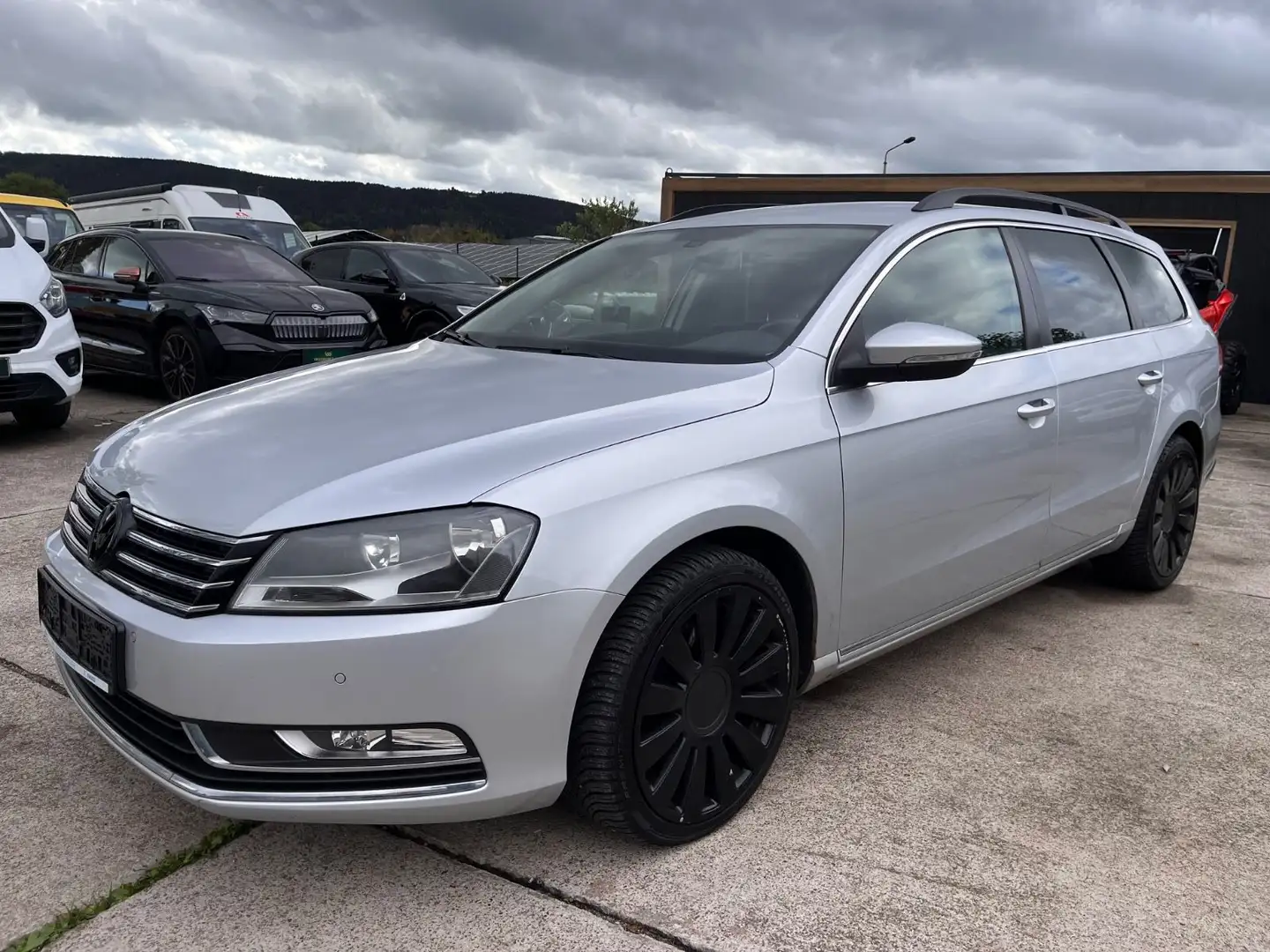 Volkswagen Passat Variant Comfortline BlueMotion Silber - 1