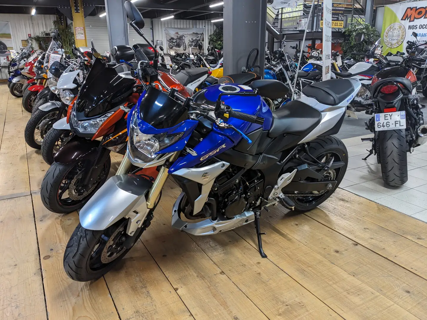 Suzuki GSR 750 Bleu - 1