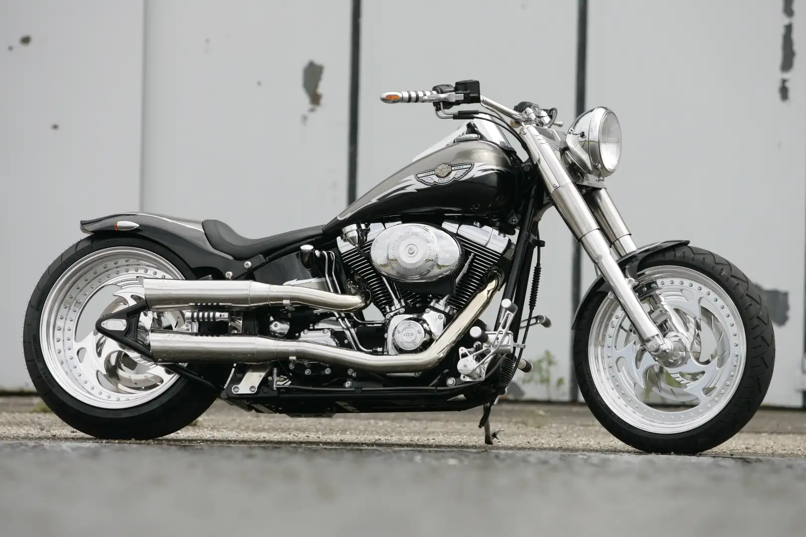 Harley-Davidson Fat Boy Custom Umbau Ricks Jubilkäumsmodell 100 Jahre Schwarz - 1
