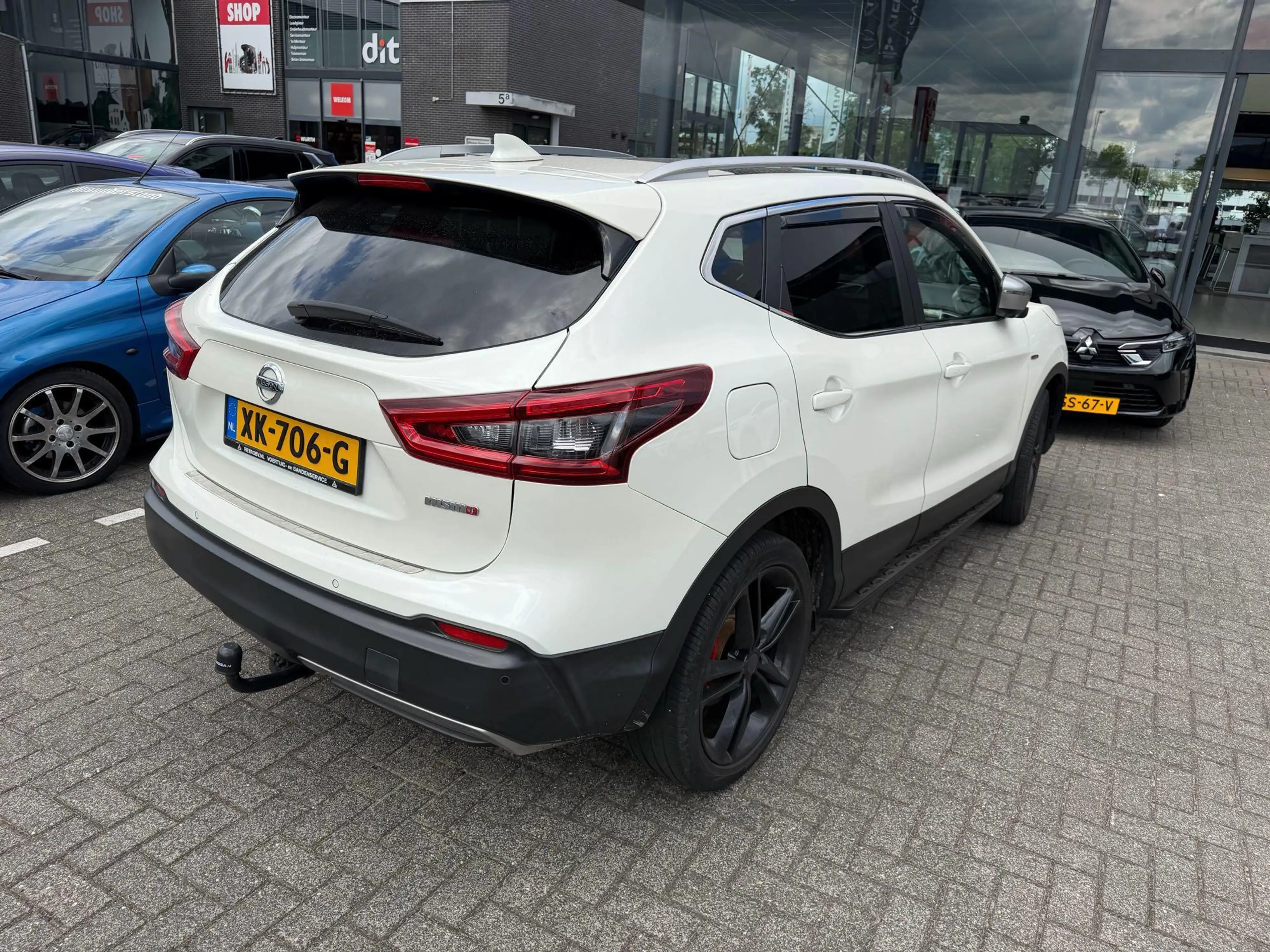 Nissan Qashqai 1.3 DIG-T Tekna + | AUTOMAAT | Trekhaak | Panorama — photo 5