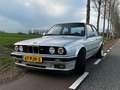 BMW 318 e30 318is Ezüst - thumbnail 3