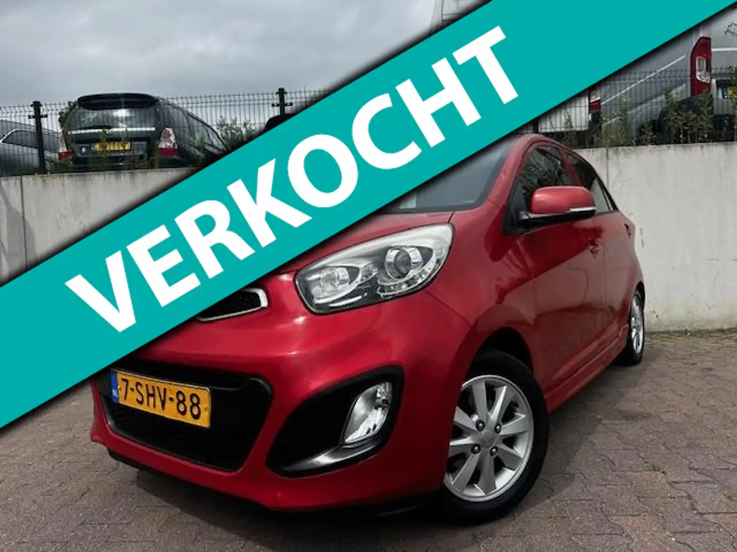 Kia Picanto 1.2 CVVT ISG Plus Pack/NAVI/AIRCO/77780 KM NAP/APK Rood - 1