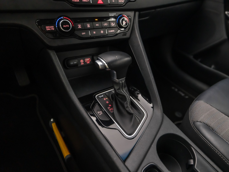 Kia Niro 1.6 GDi Hybrid DynamicLine Automaat (APPLE CARPLAY — photo 10