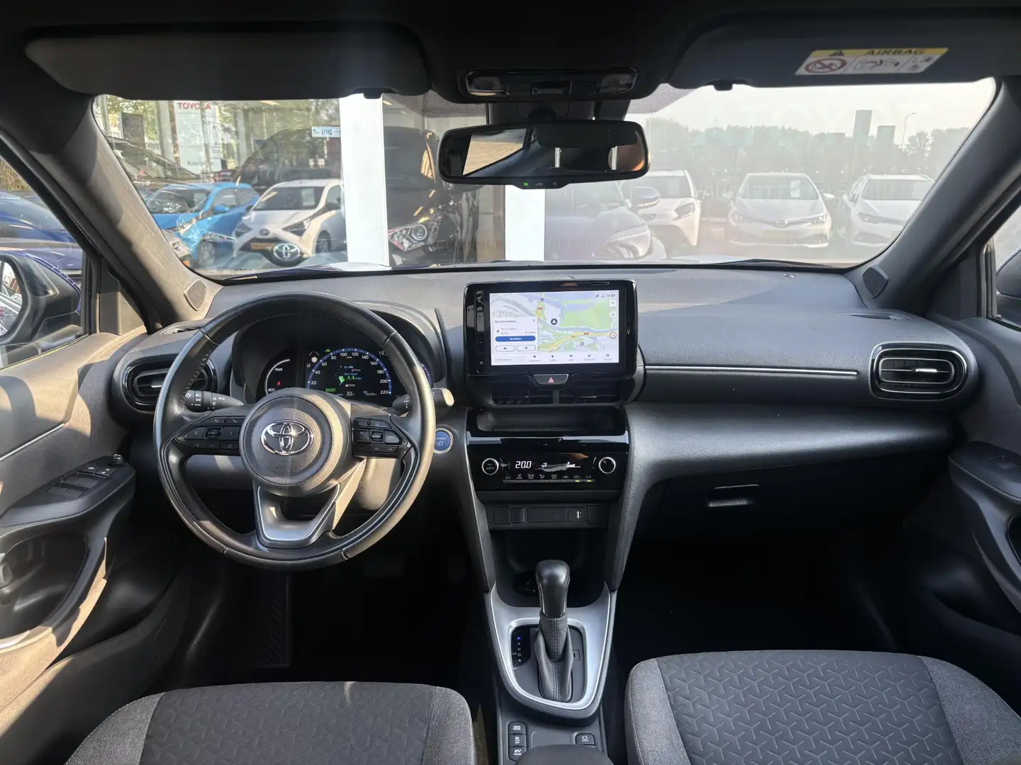 Toyota Yaris Cross 1.5 Hybrid Dynamic | Navigatie | Apple CarPlay/And Blau - 2