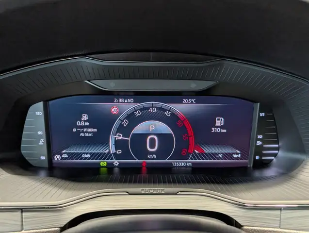 Skoda Superb view 15