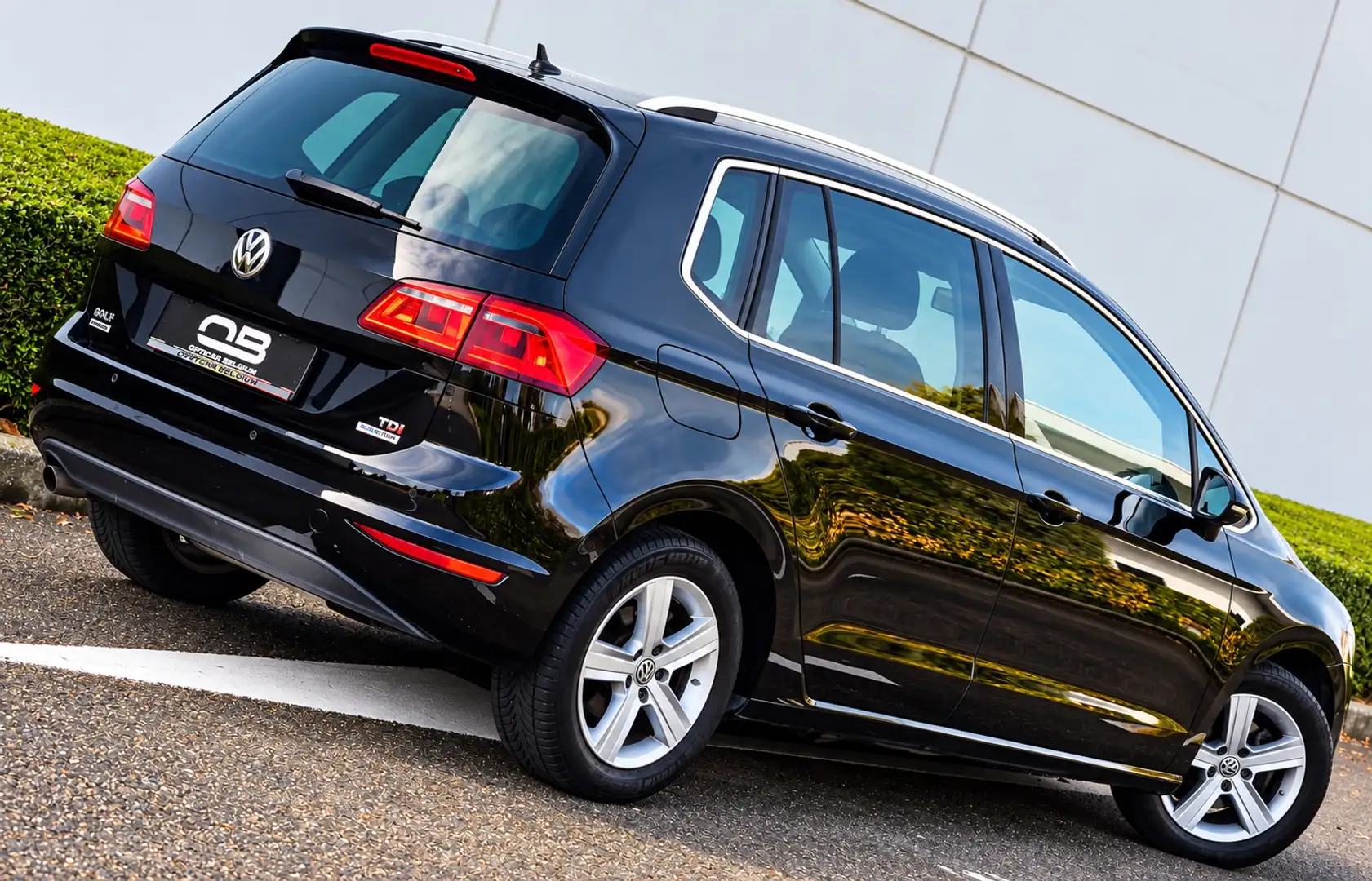 Volkswagen Golf Sportsvan *** 1.6 TDi - 88.000 km - DSG - ACC - PDC - Euro 6b - CARPASS - GARANTIE *** Negro - 2