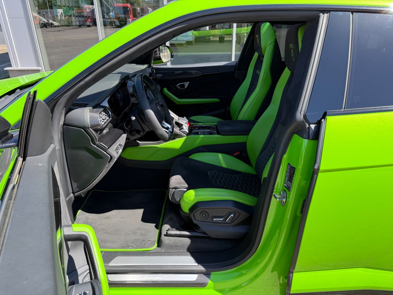 Lamborghini Urus URUS 4.0 V8, PEARL CAPSULE EDITION, B&O 3D — photo 6