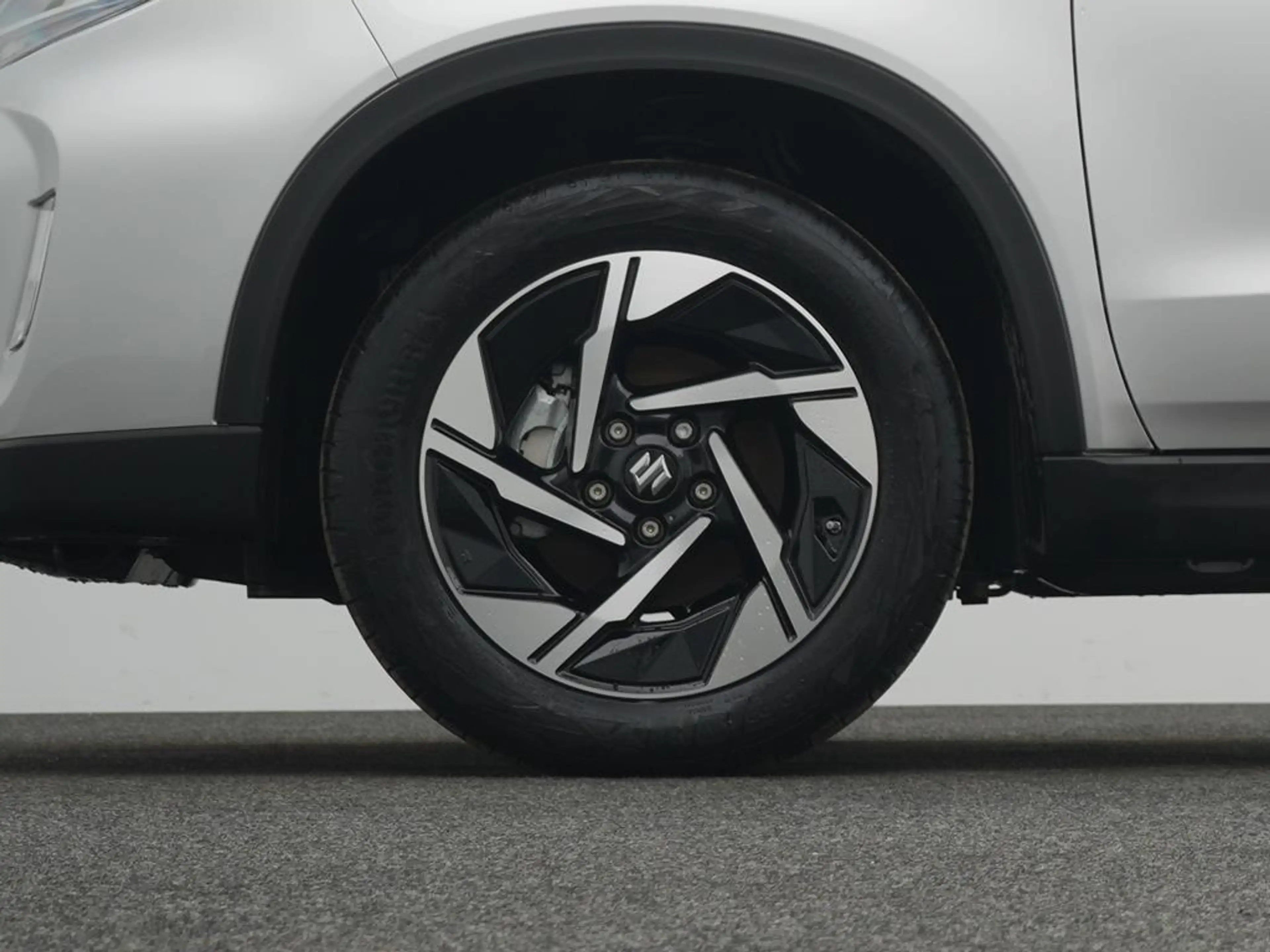Suzuki Vitara 1.4 COMFORT+ HYBRID — photo 10