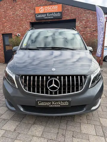 Mercedes-Benz V 220 V 220 d