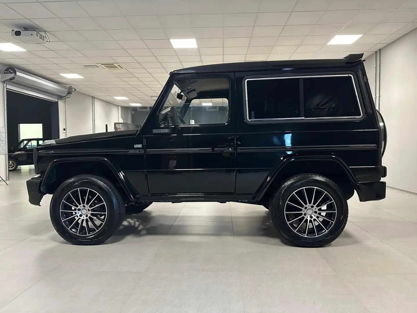 Mercedes-Benz G 240 GD corto Station Wagon Fekete - 2
